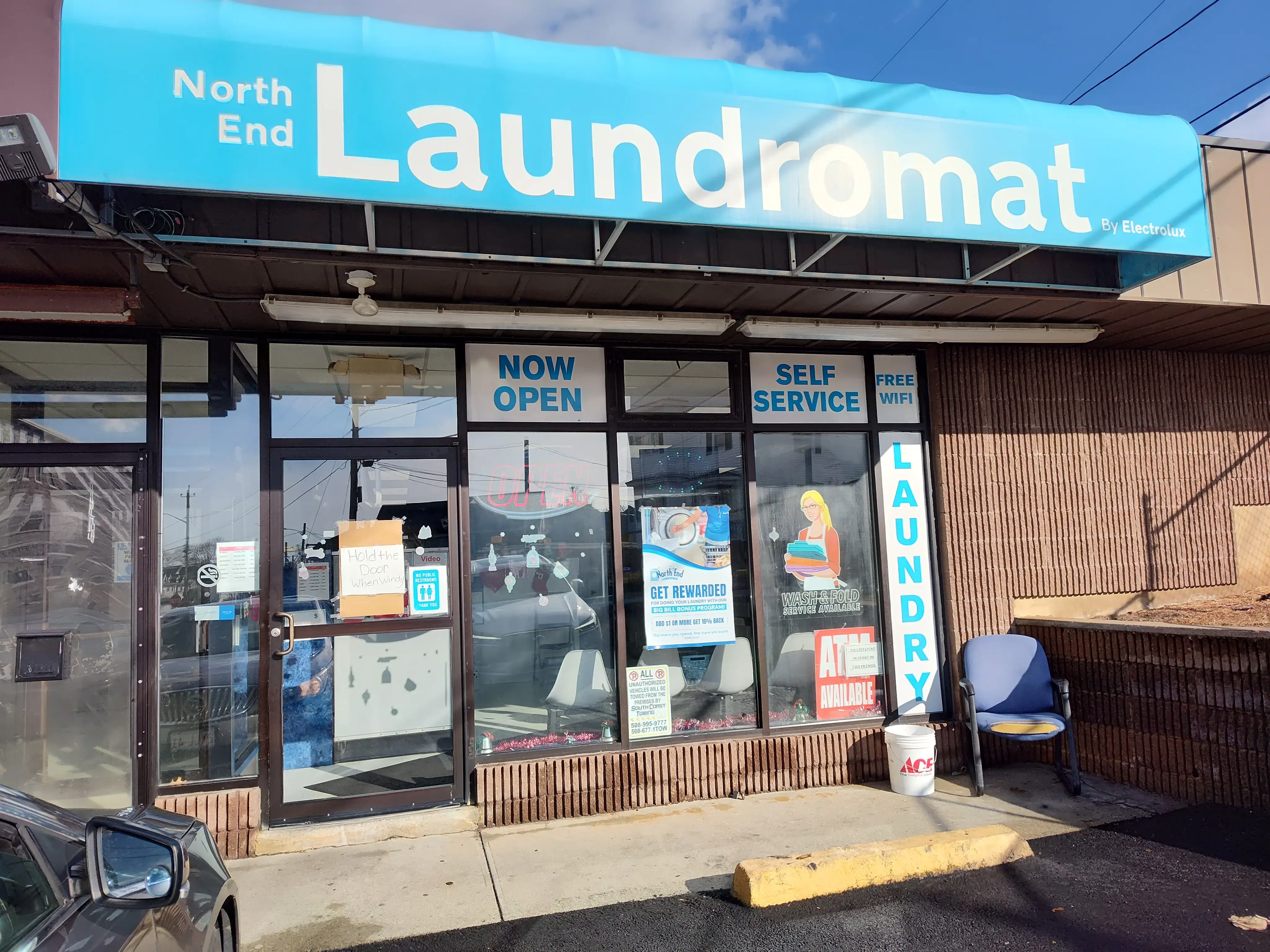 North End Laundromat - Image 9