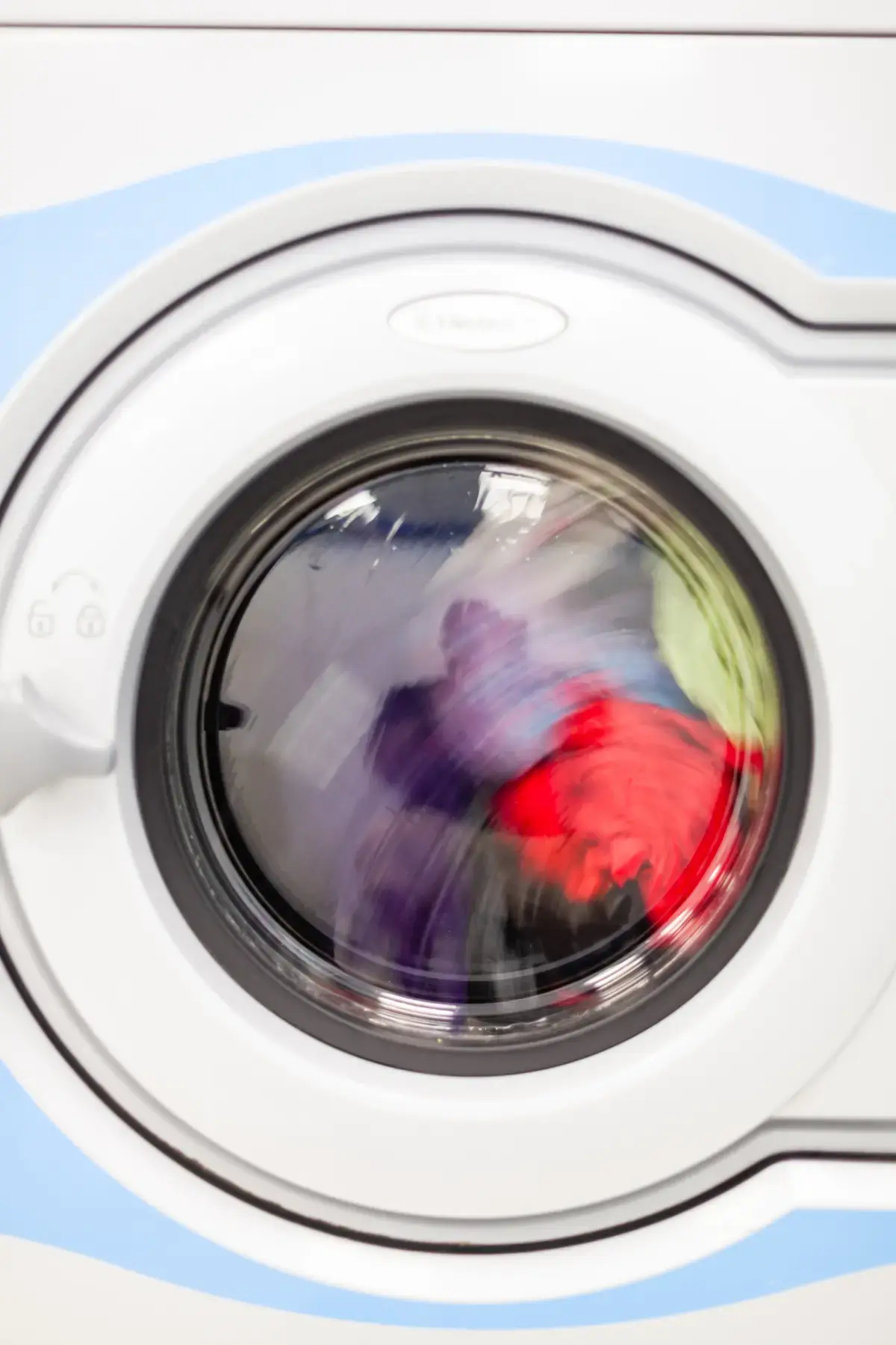 North End Laundromat thumbnail 13