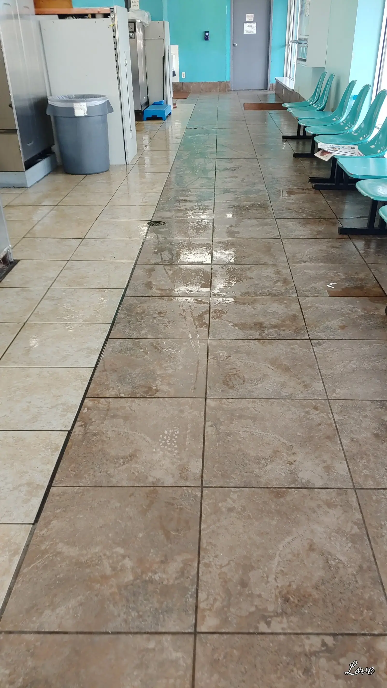 North End Laundry - Image 19