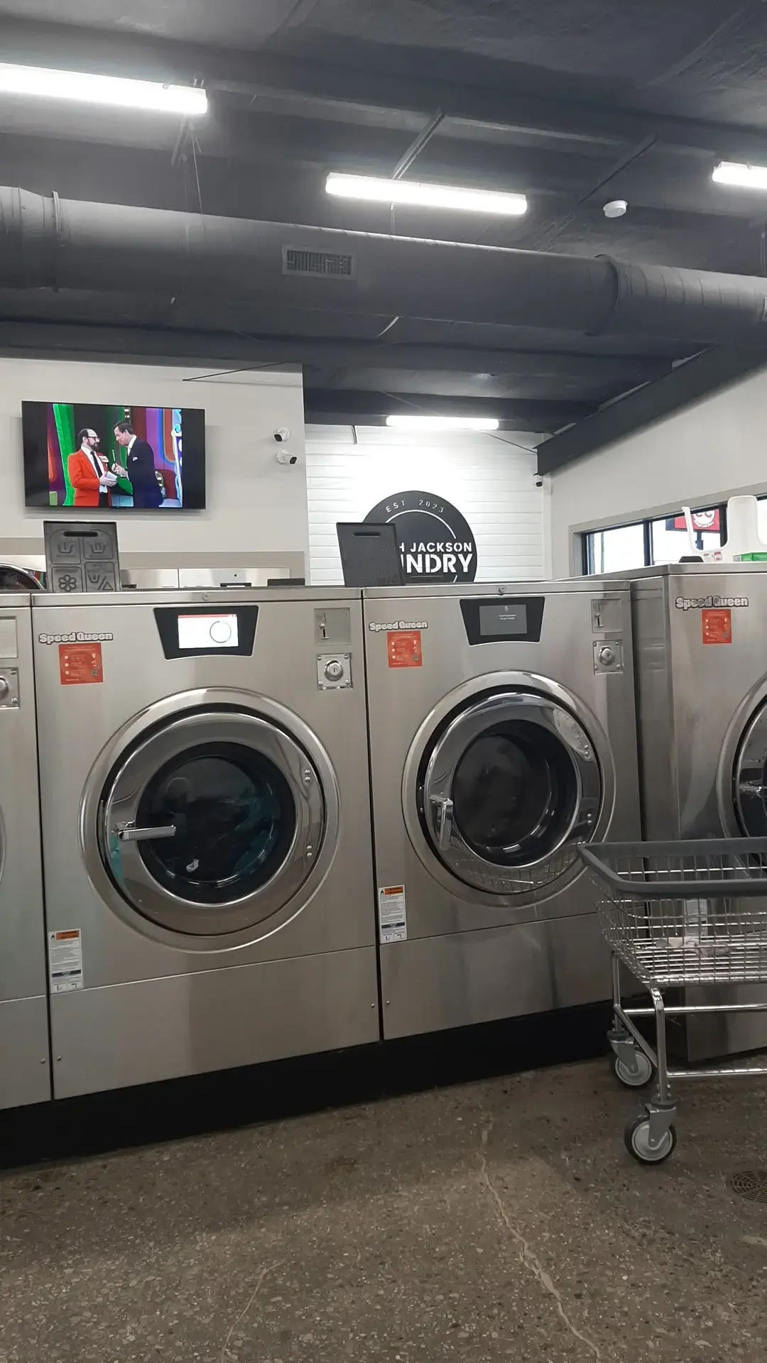 North Jackson Laundry - Image 6