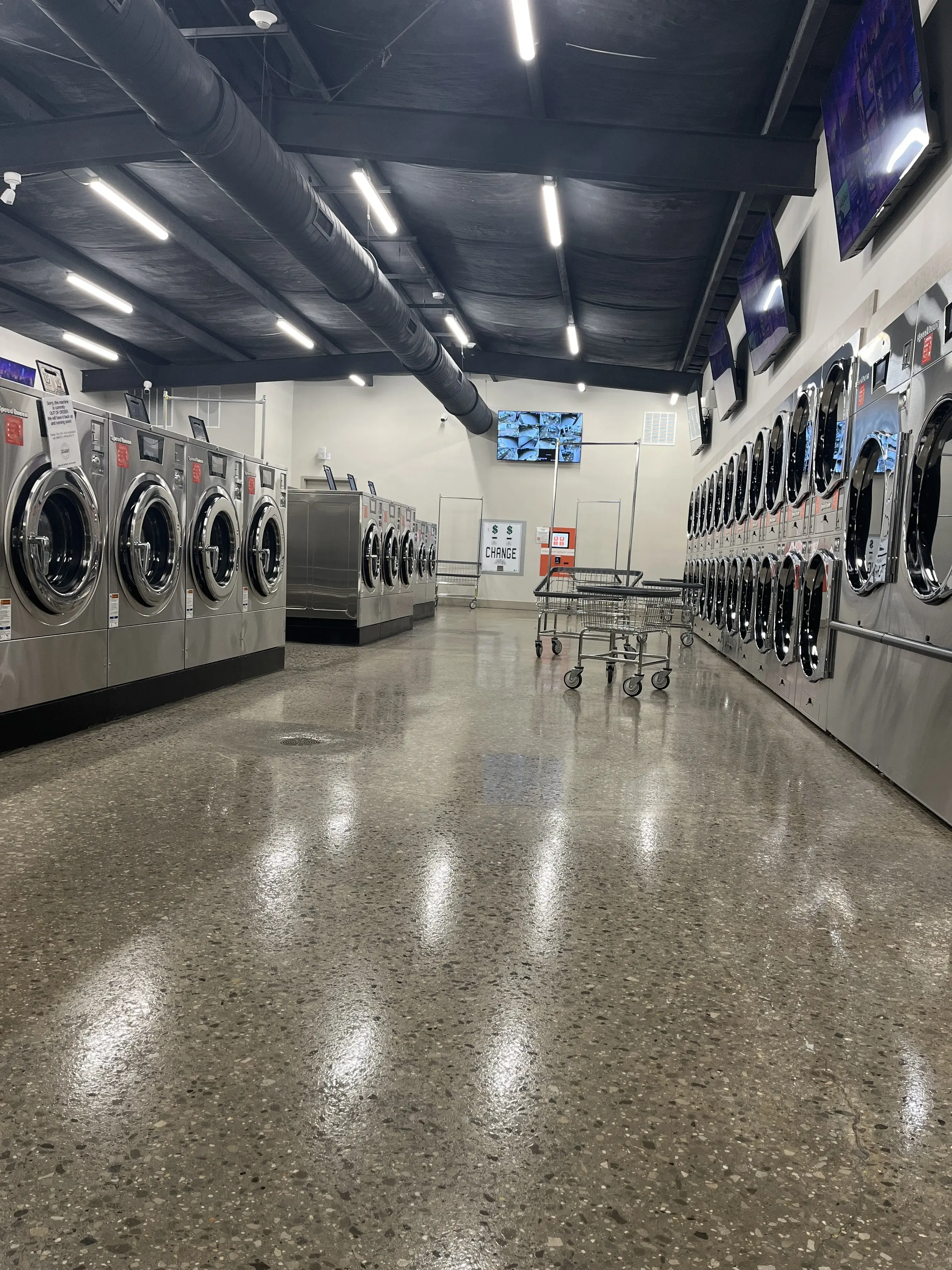 North Jackson Laundry thumbnail 10