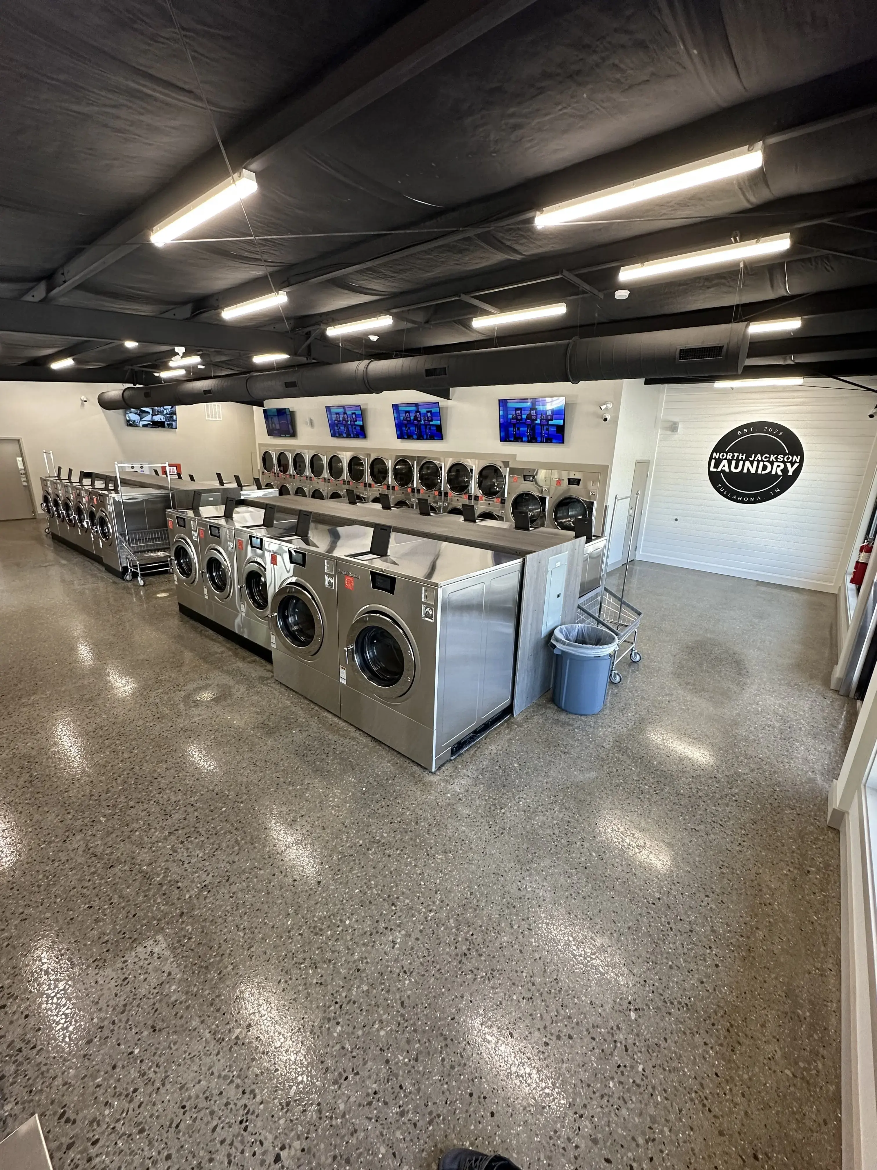 North Jackson Laundry thumbnail 13