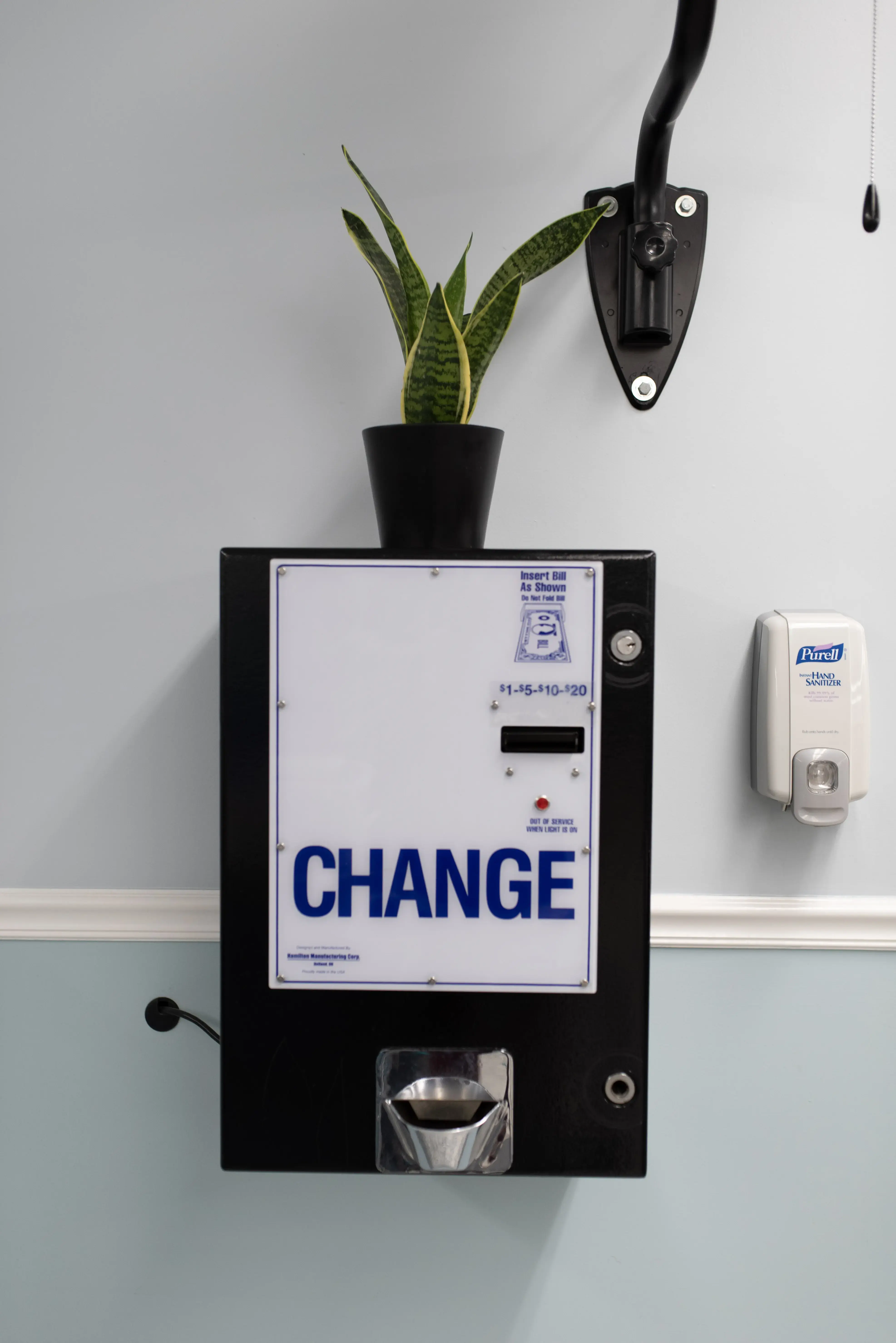 North Kingstown Laundry - Image 12