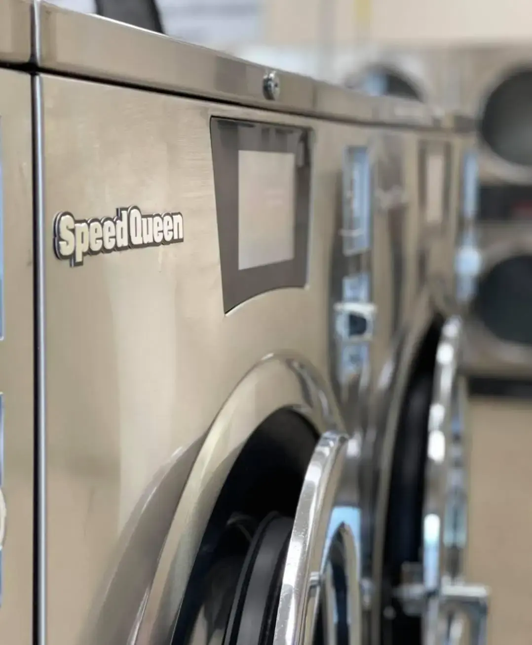 North Main Laundry thumbnail 15