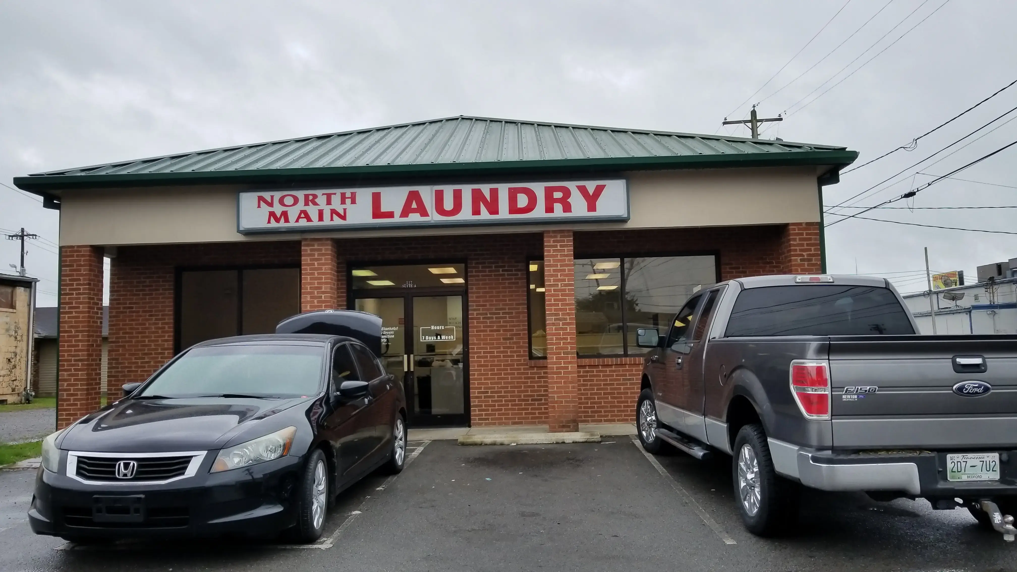 North Main Laundry - Image 5