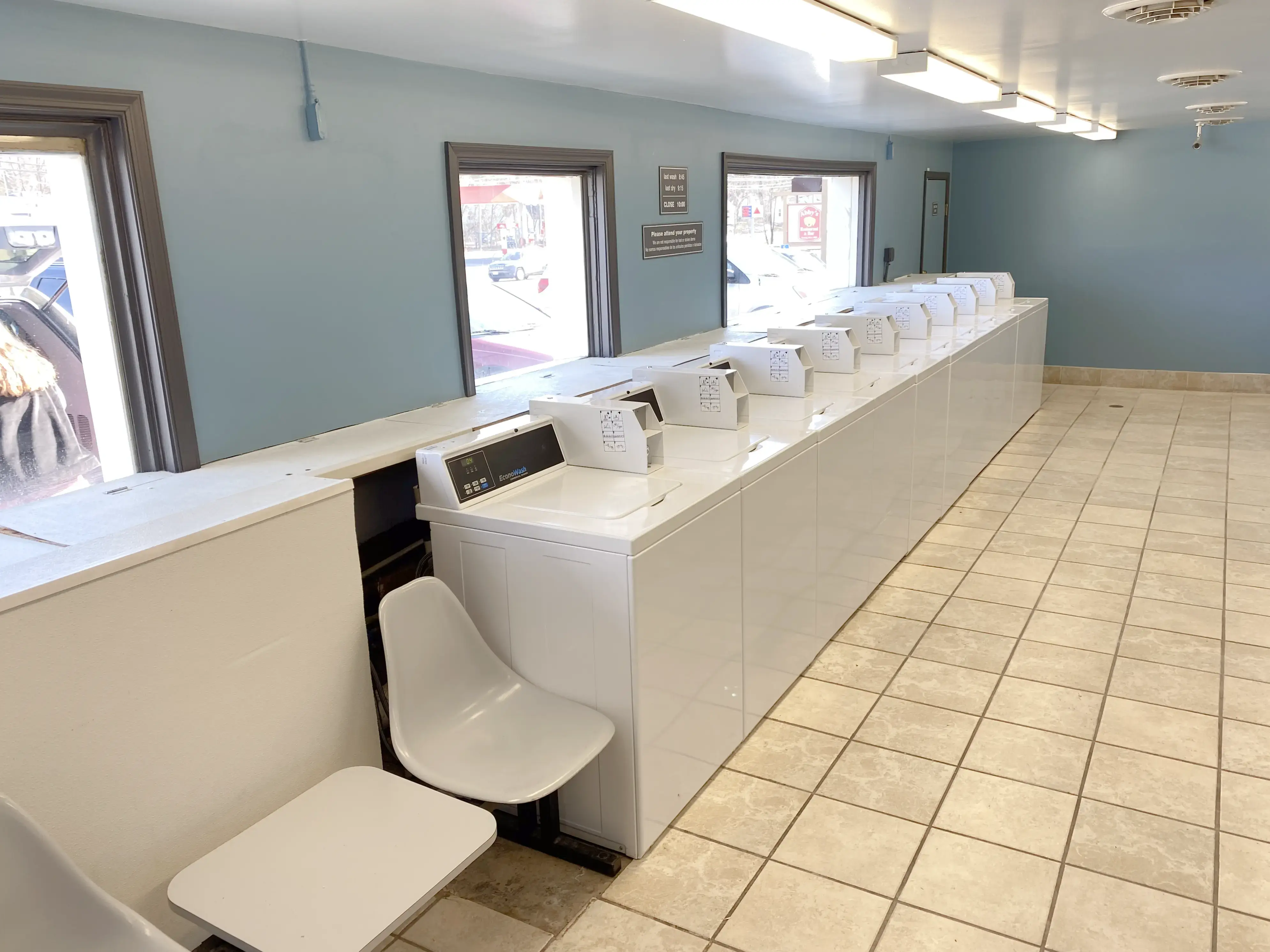 North Main Street Laundromat thumbnail 3