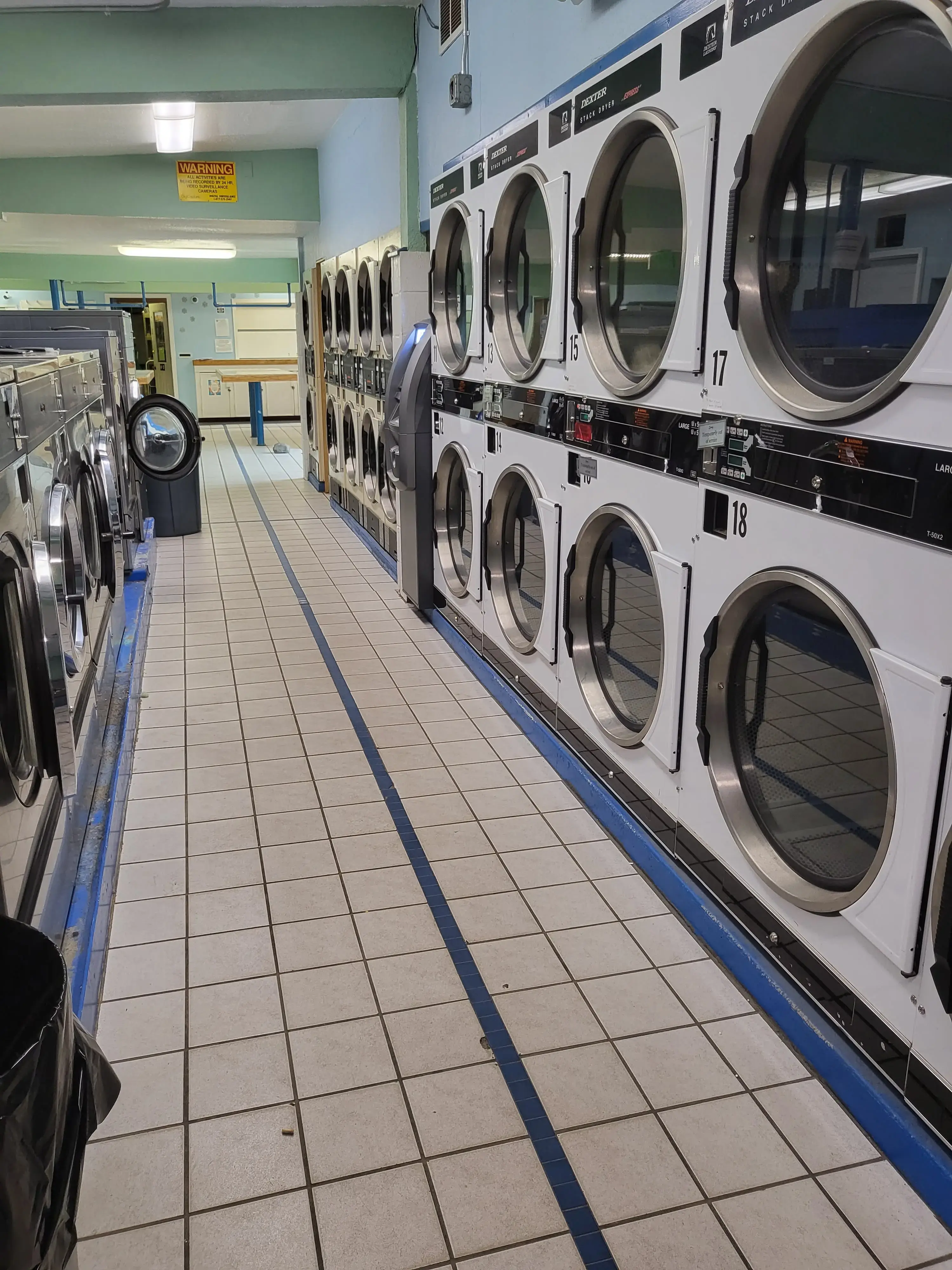 North Pole Laundry thumbnail 6