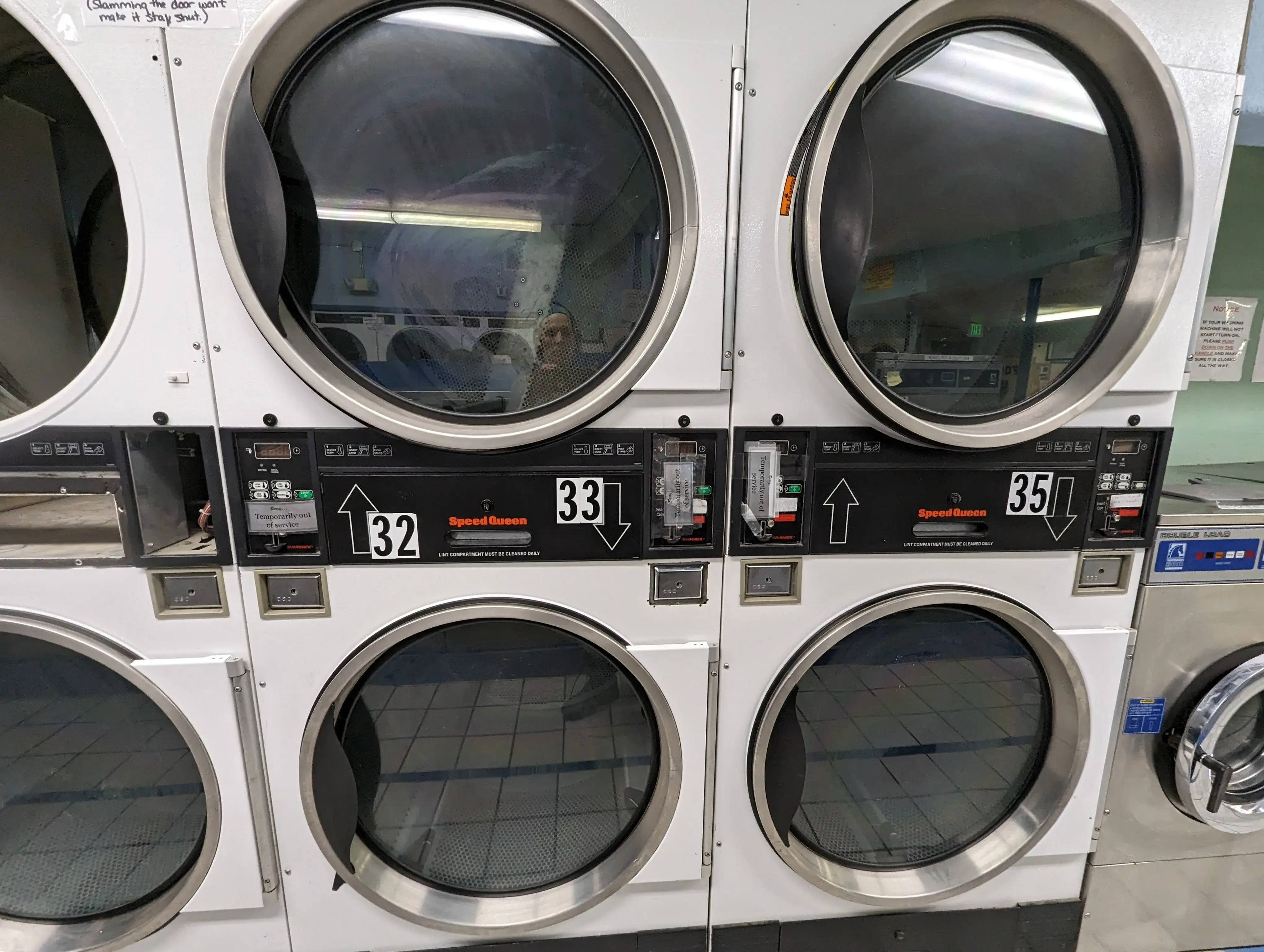 North Pole Laundry thumbnail 8