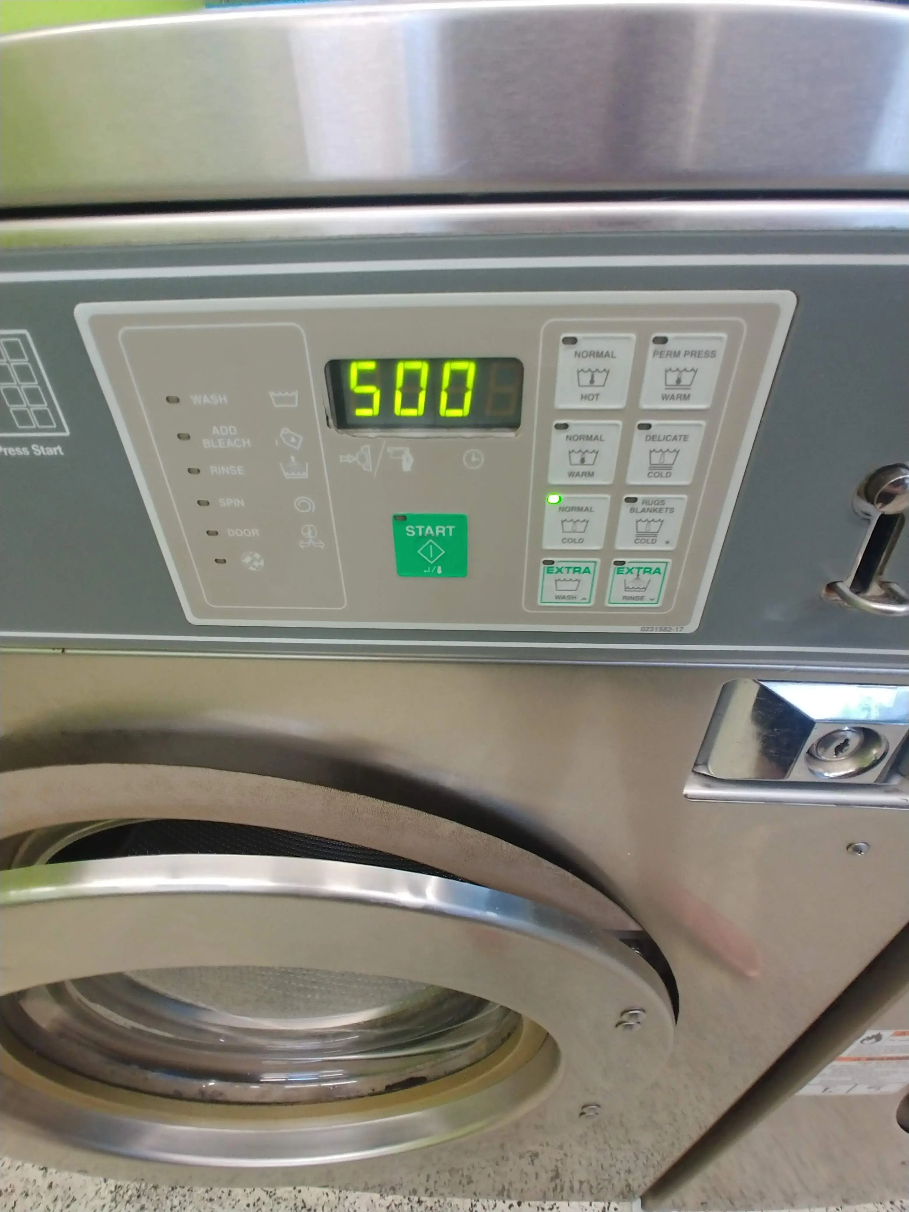 North Port Village Laundry - Image 16