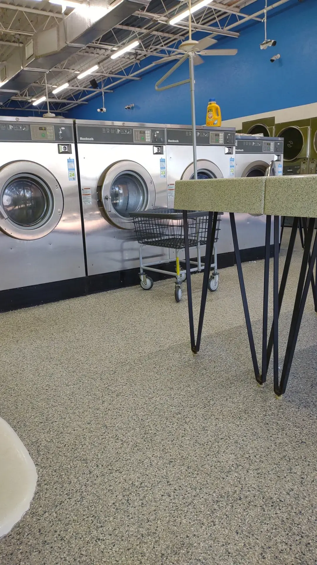 North Port Village Laundry - Image 20
