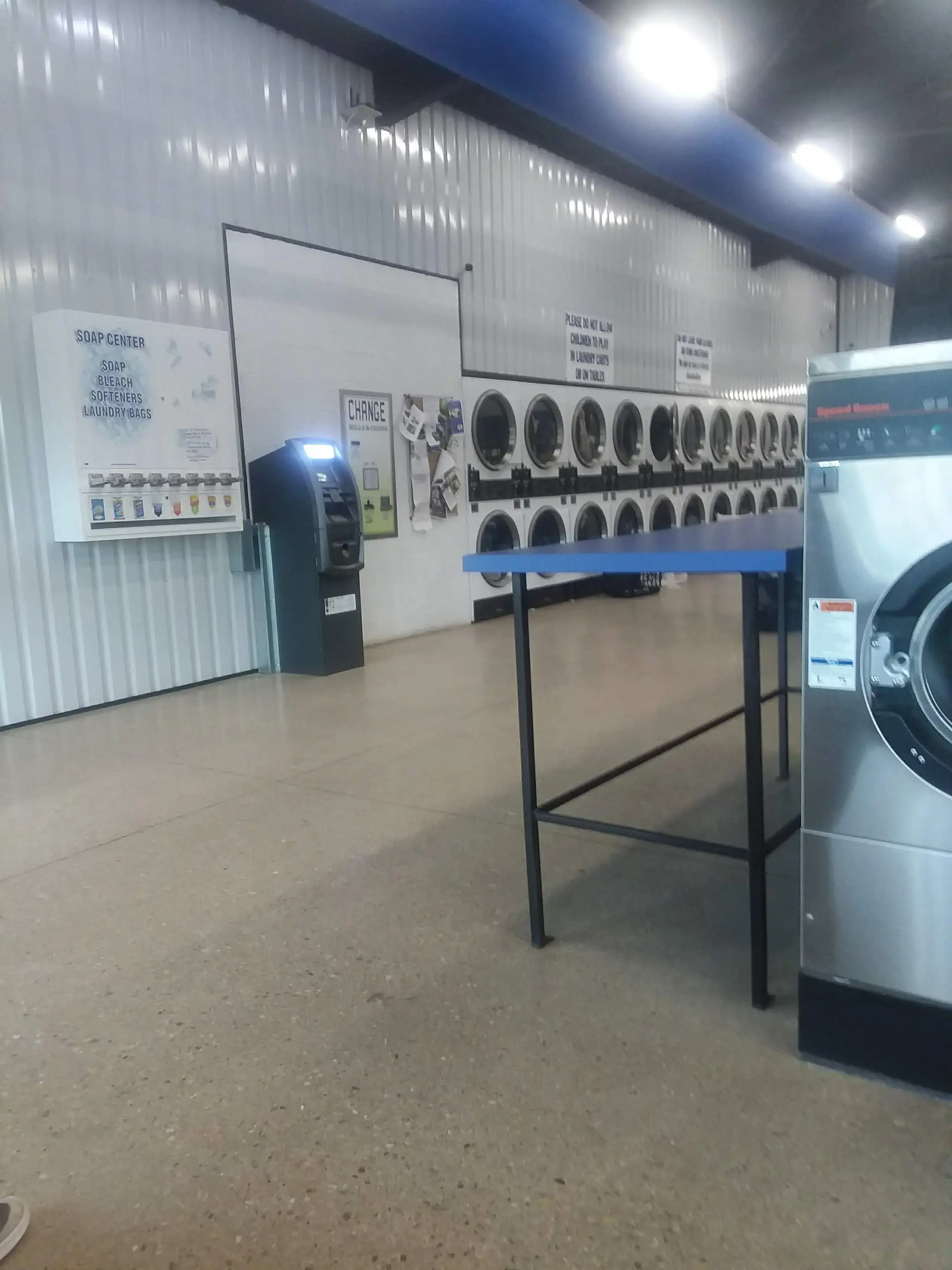 North Star Laundry Mat Lea Street thumbnail 17