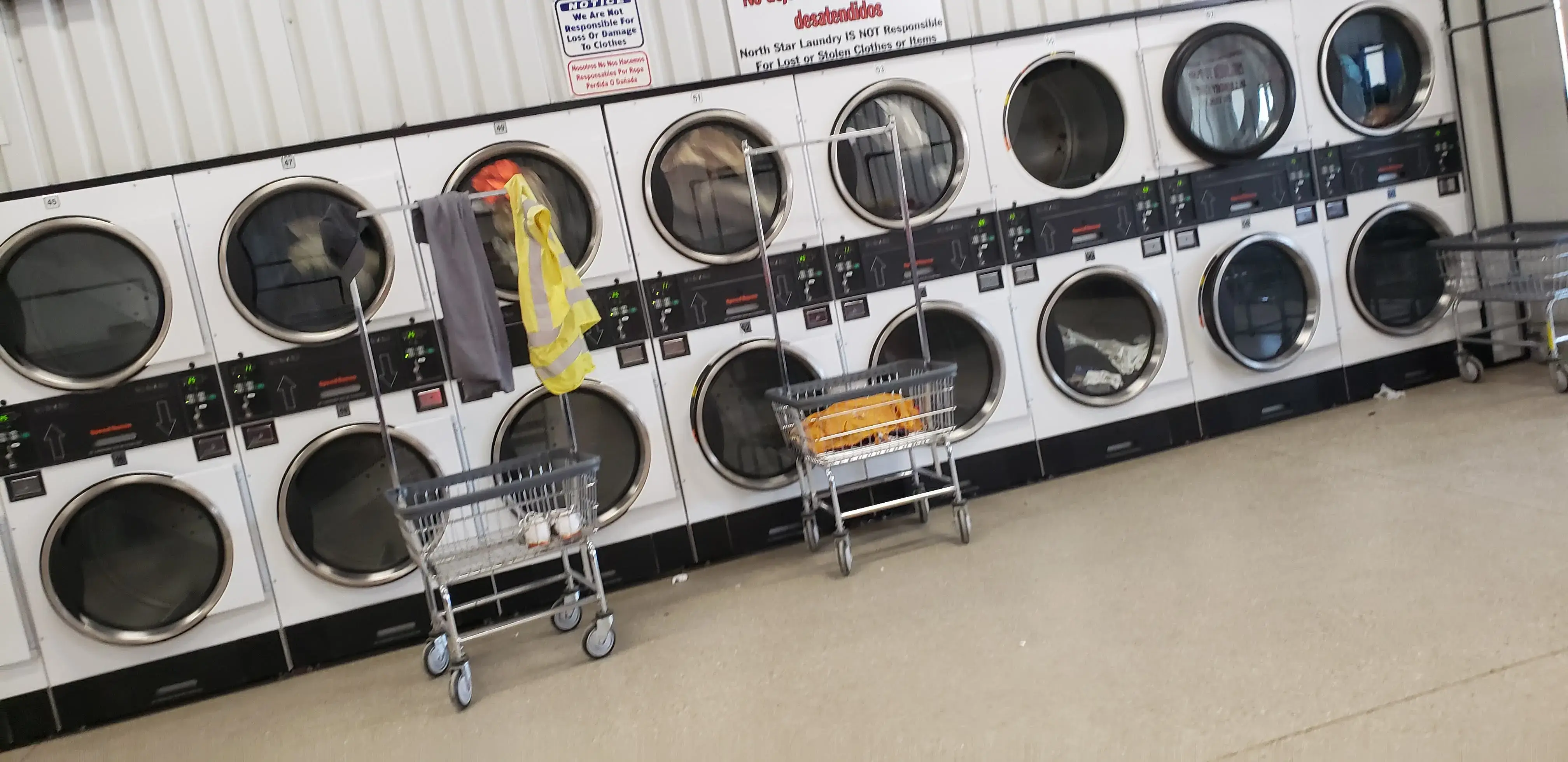 North Star Laundry Mat thumbnail 12