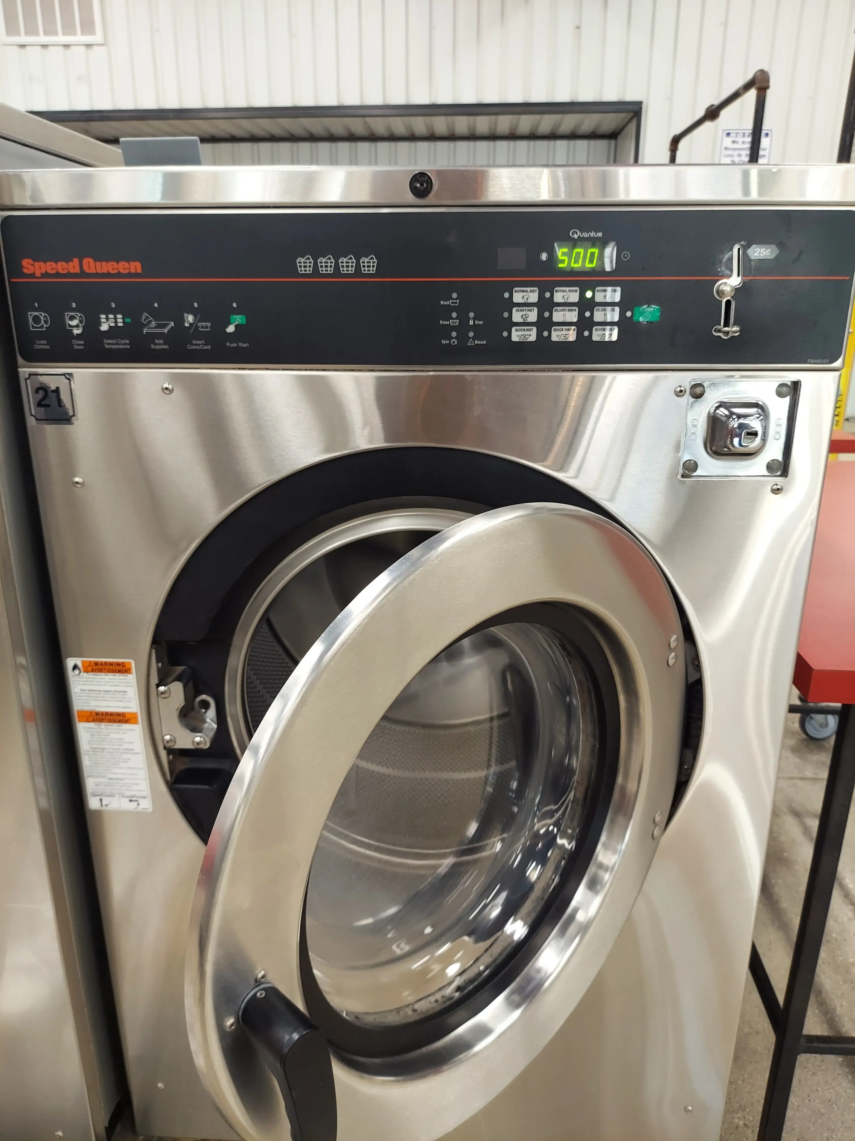 North Star Laundry Mat - Image 15