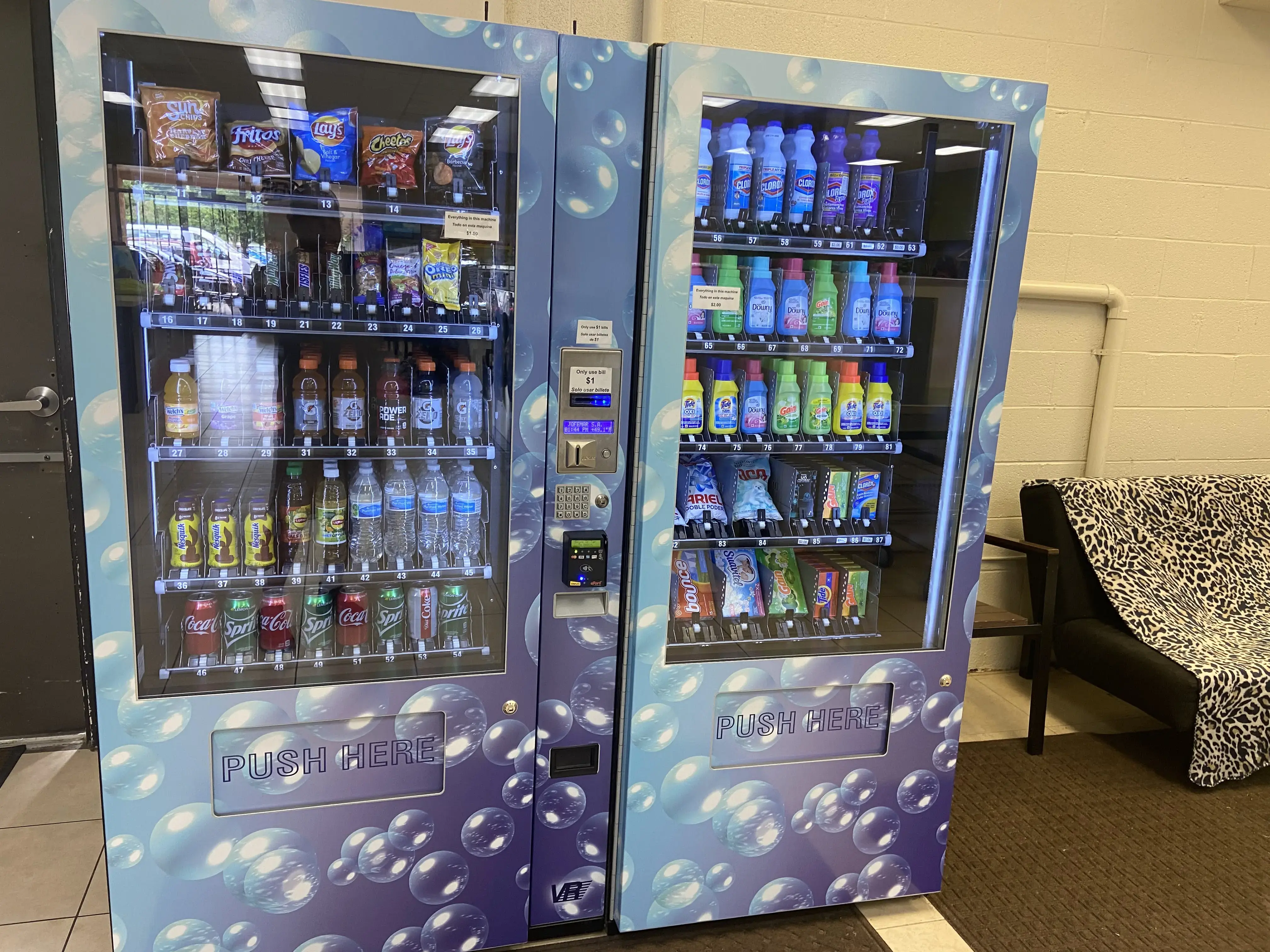 North Tryon Laundromat thumbnail 9