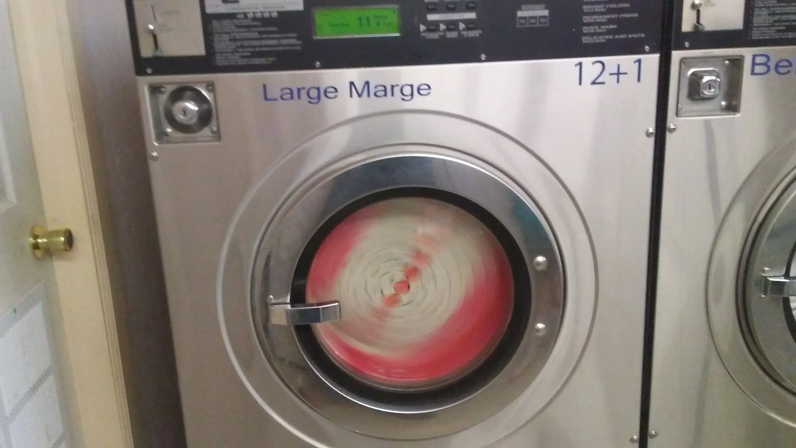 North View Wash World thumbnail 19