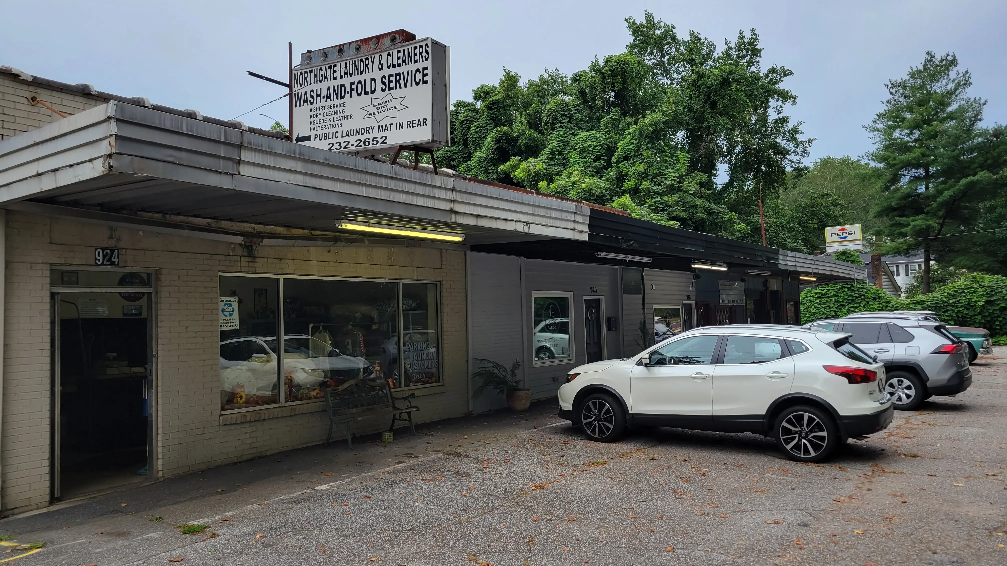 Northgate Laundry & Cleaners - Image 2