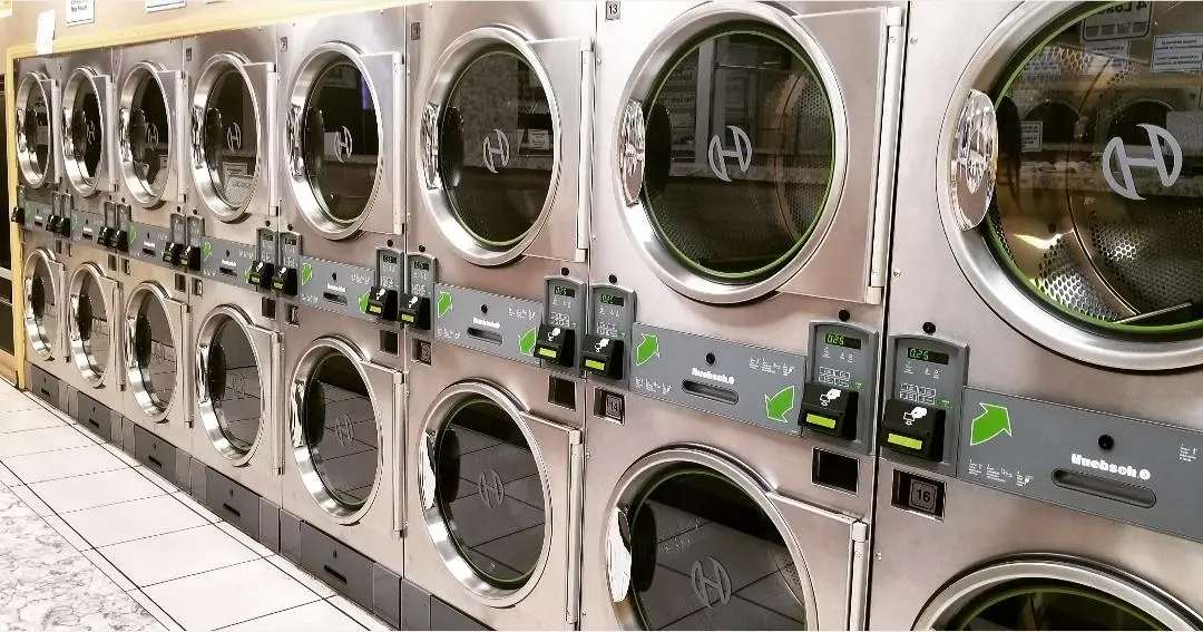 Northridge Laundry thumbnail 17