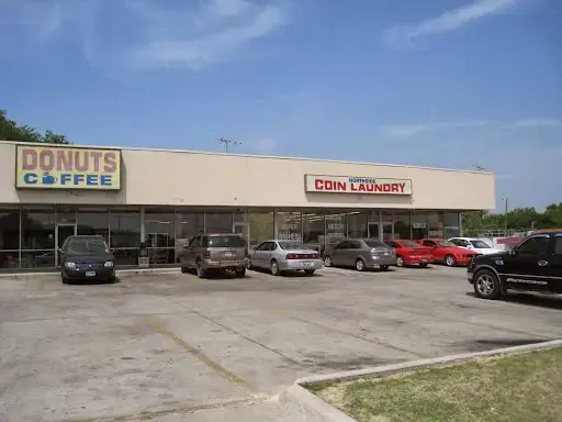 Northside Coin Laundry - Image 5