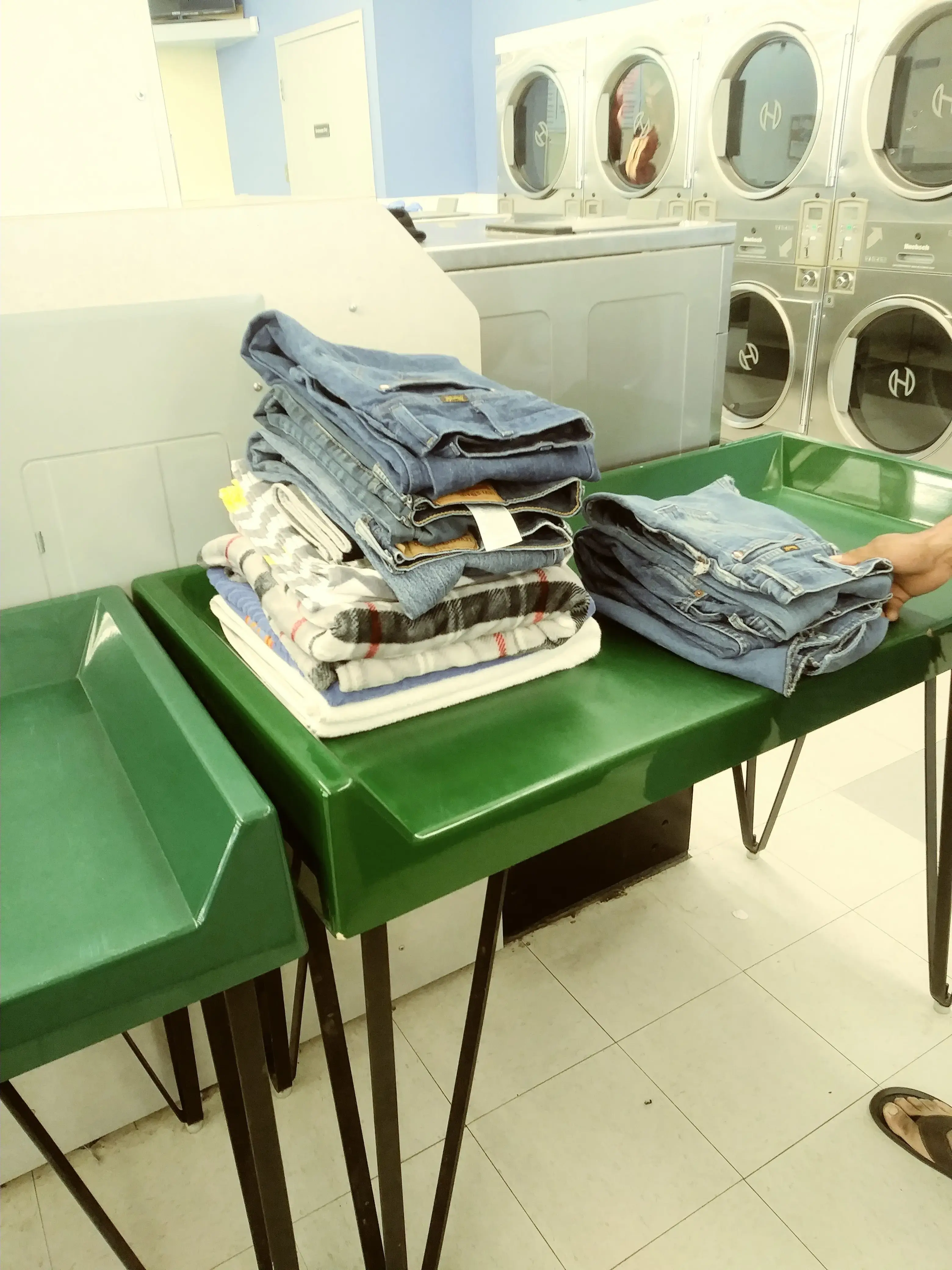 Northside Coin Laundry thumbnail 3