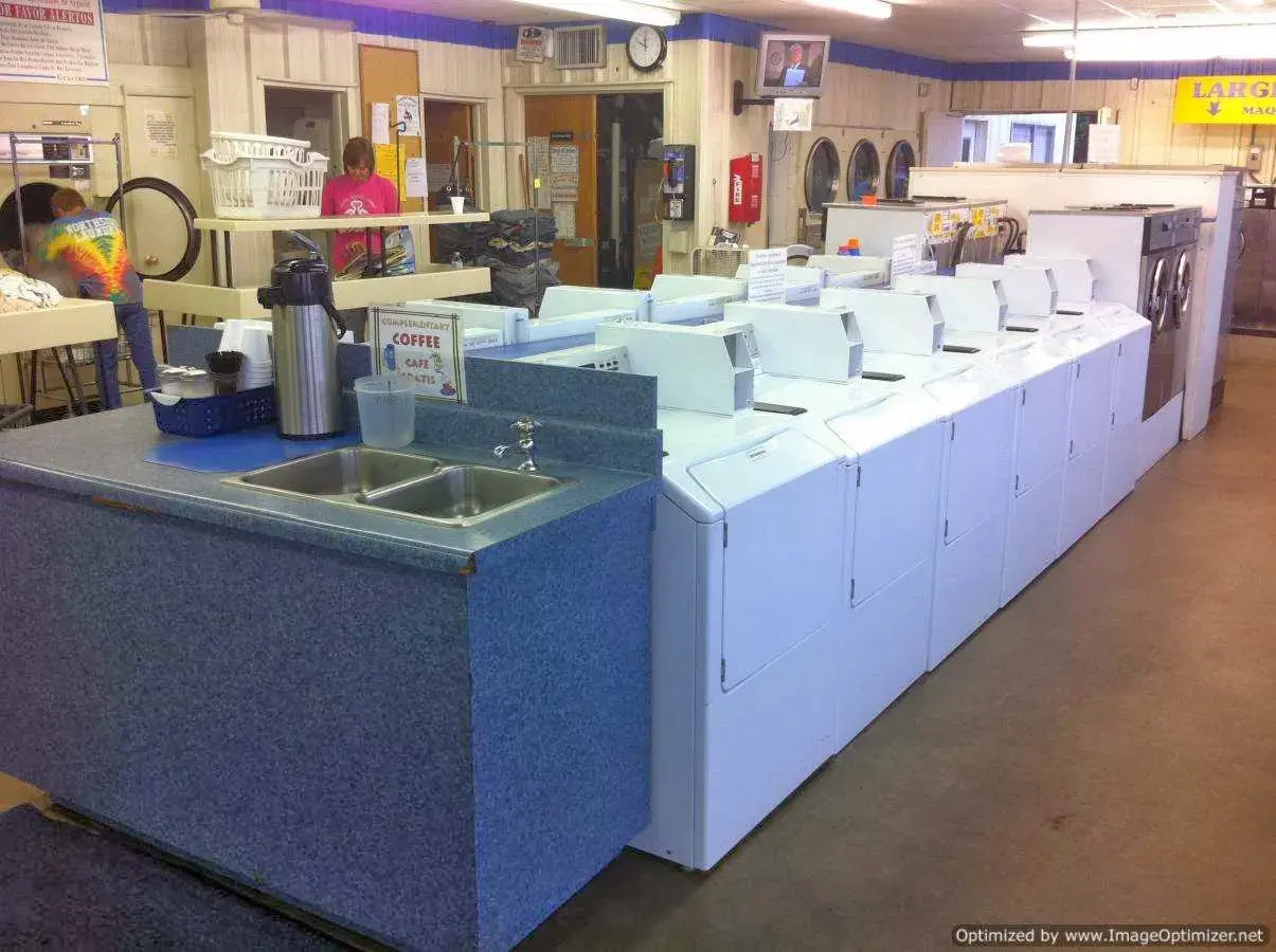 Northside Laundry thumbnail 3
