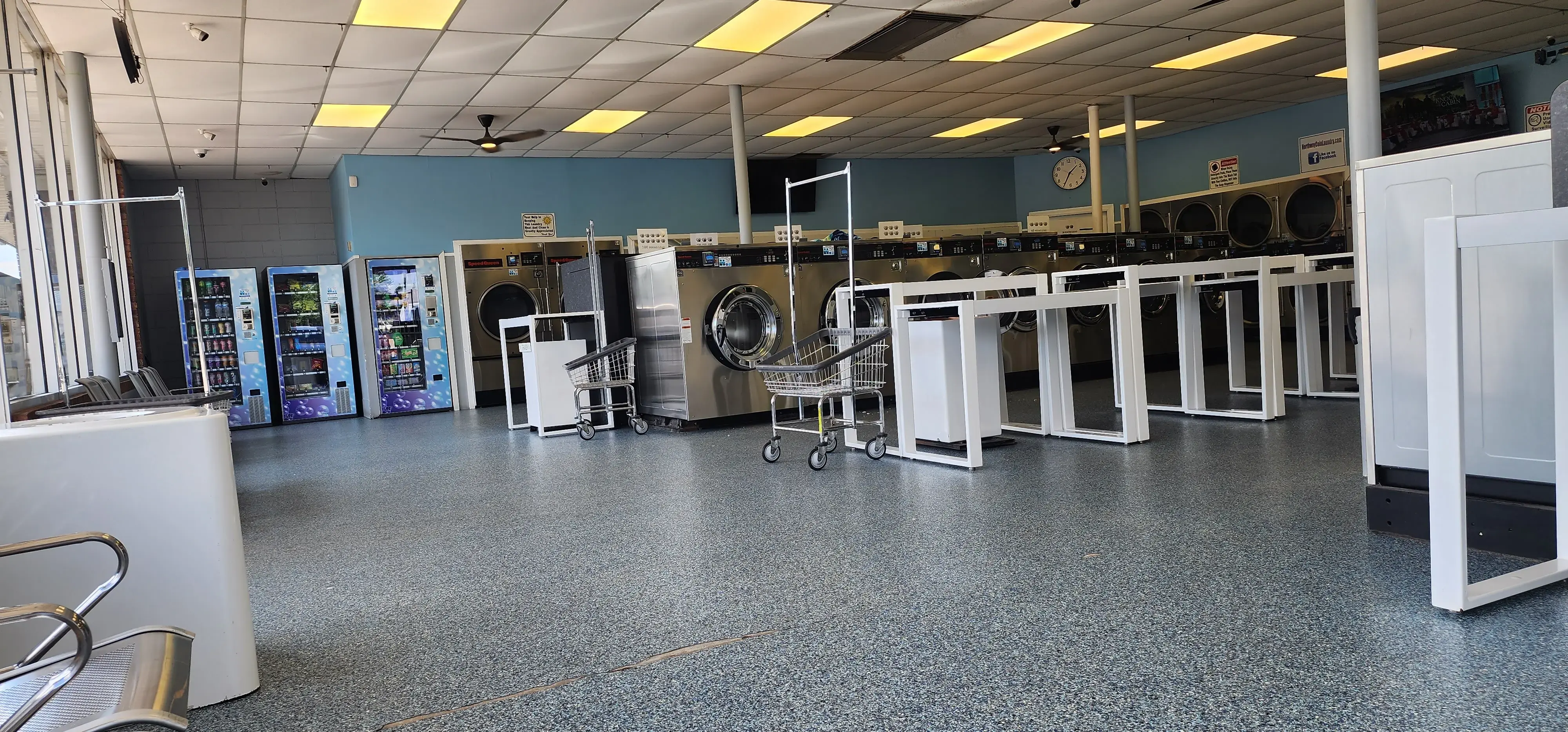 Northway Coin Laundry - Image 18