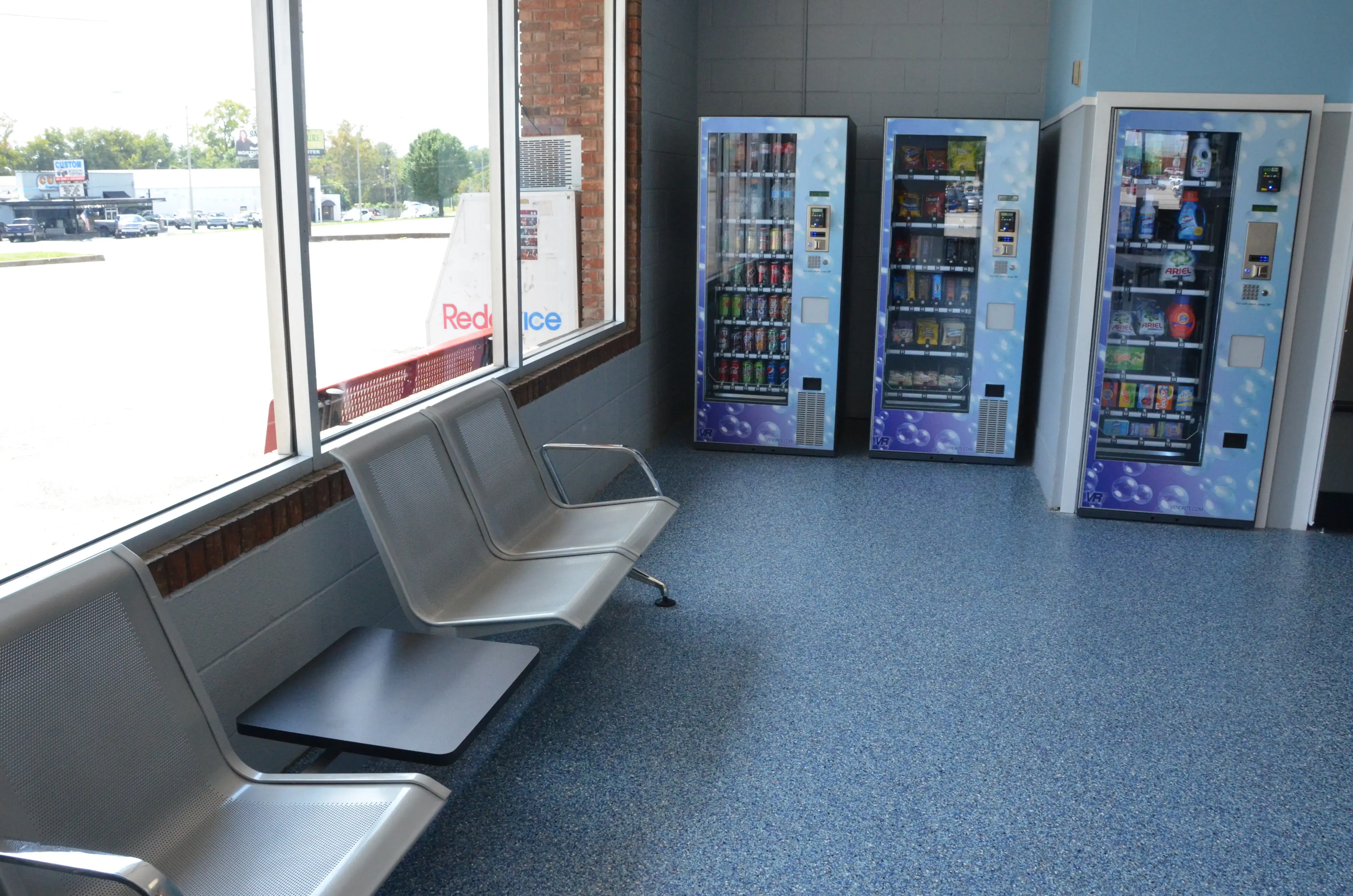 Northway Coin Laundry - Image 8