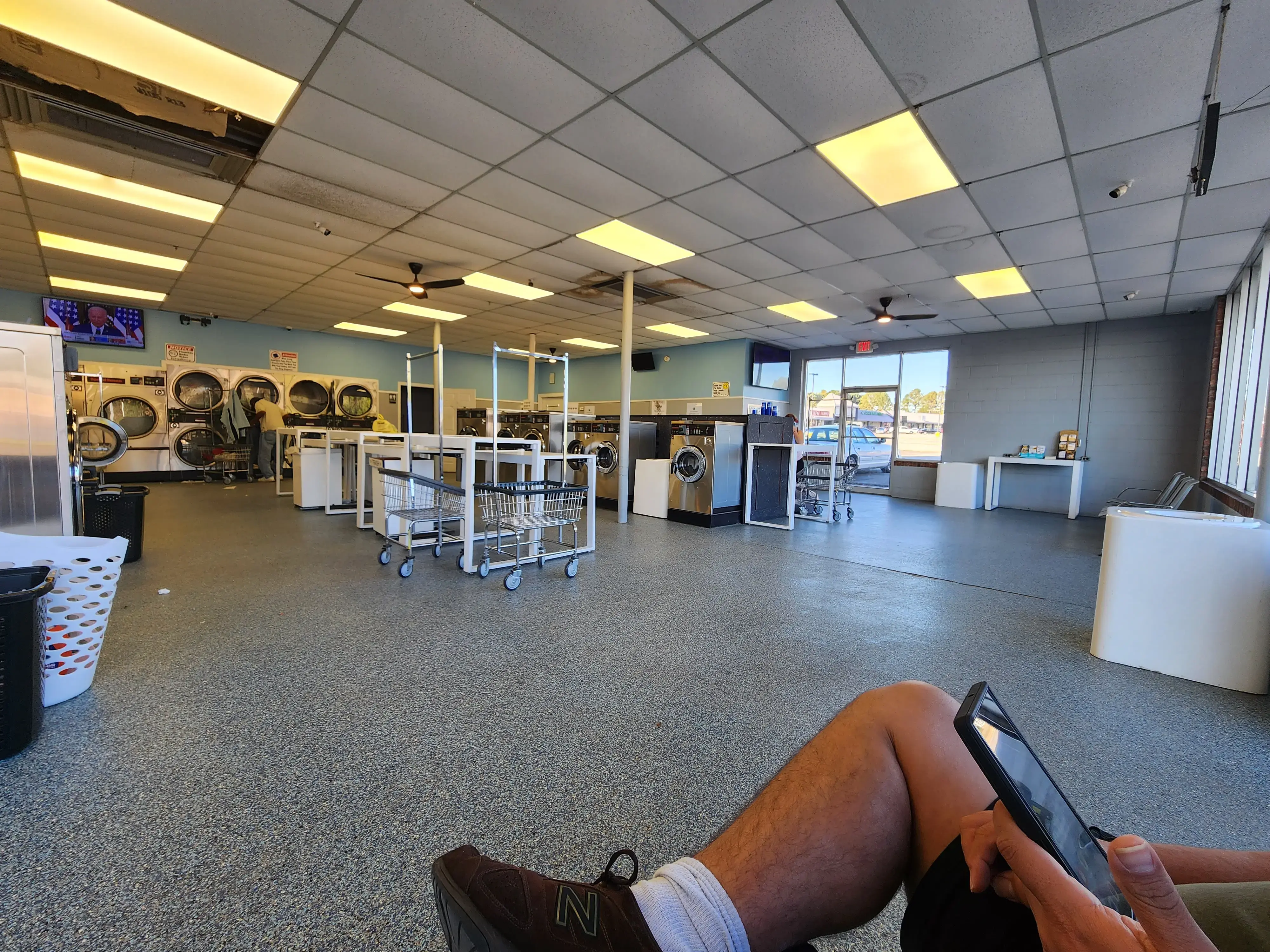 Northway Coin Laundry - Image 7