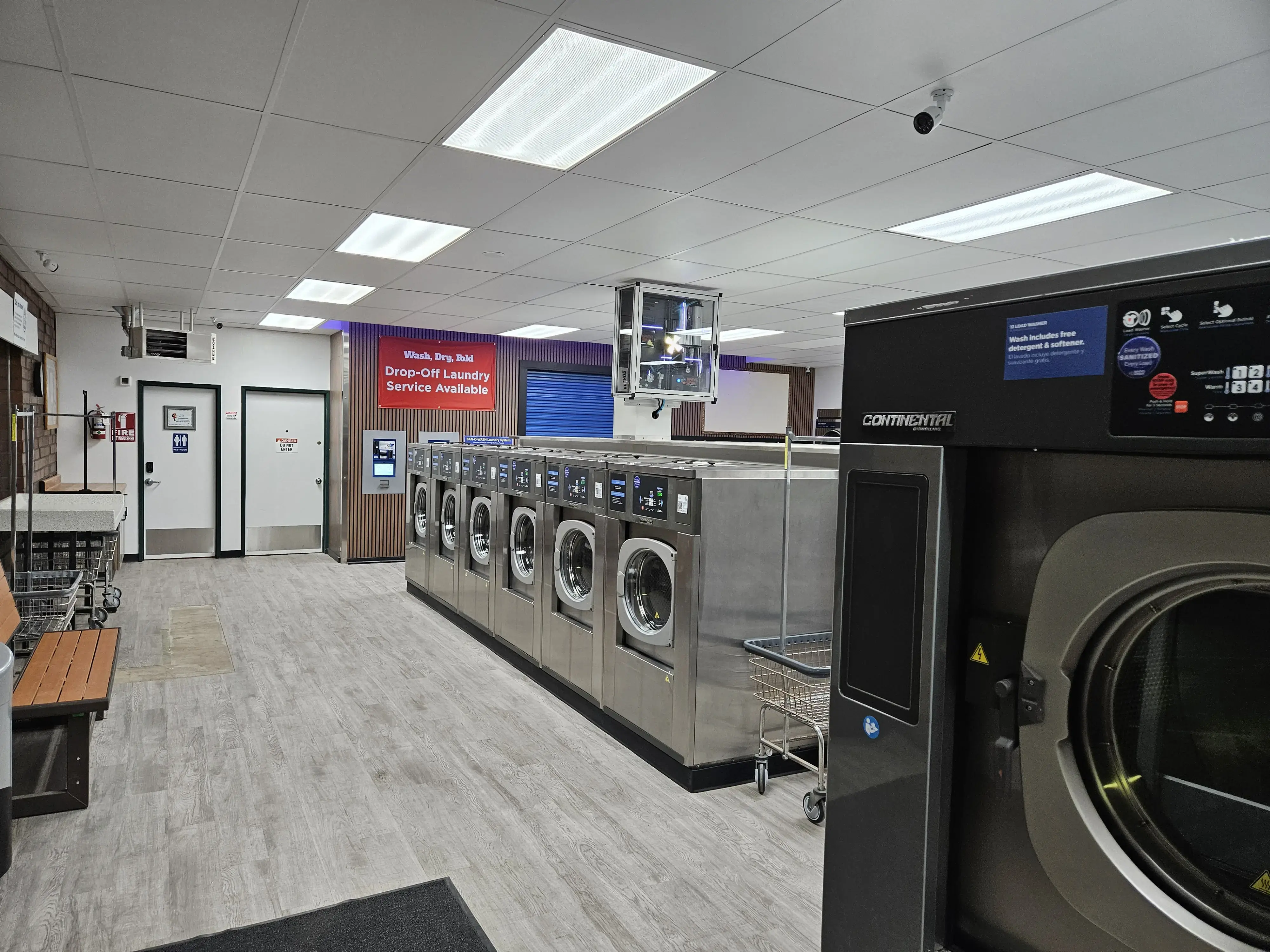 Northwest Spin Laundromat thumbnail 14