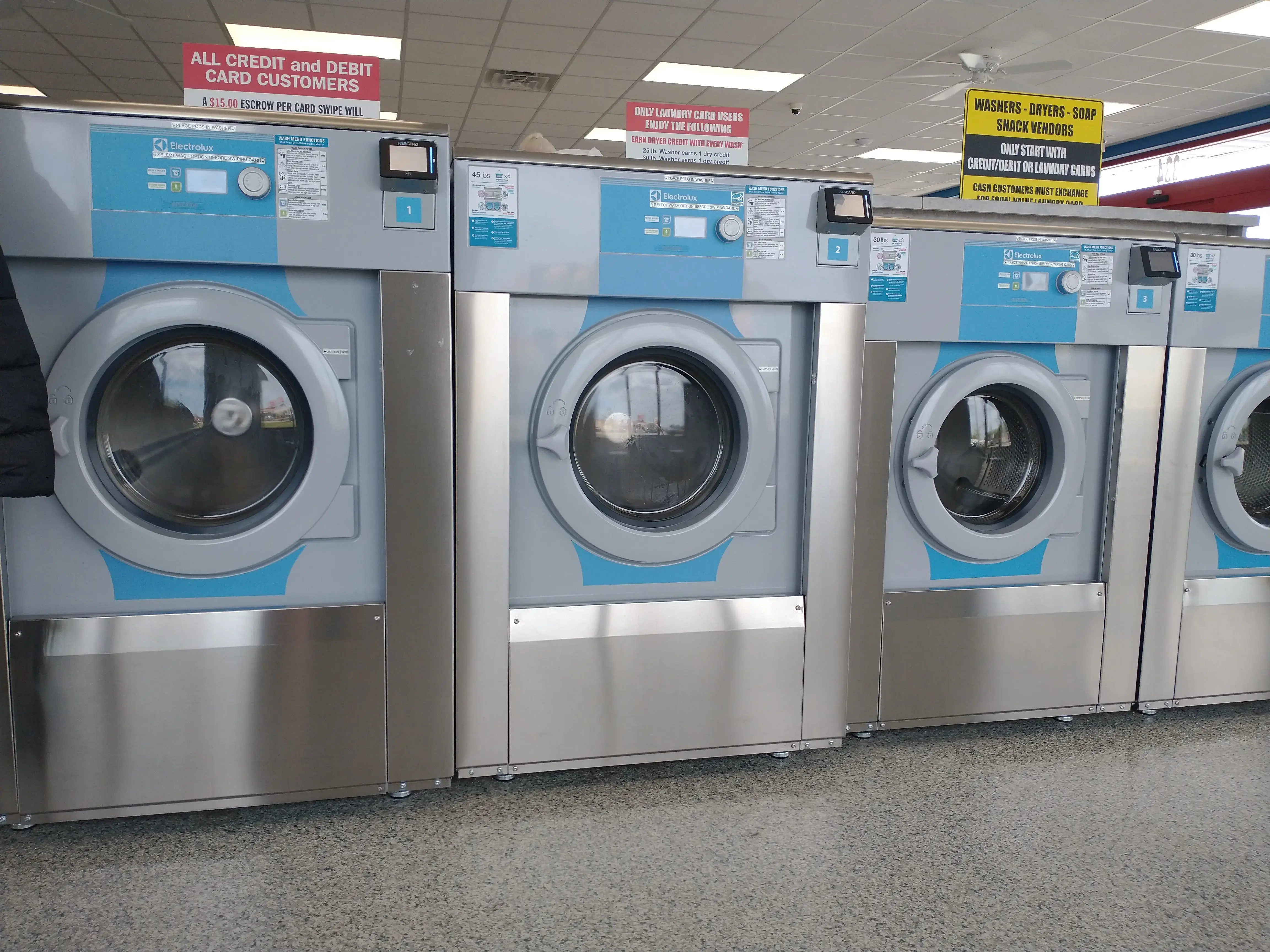 Norwalk clean scene - Image 10