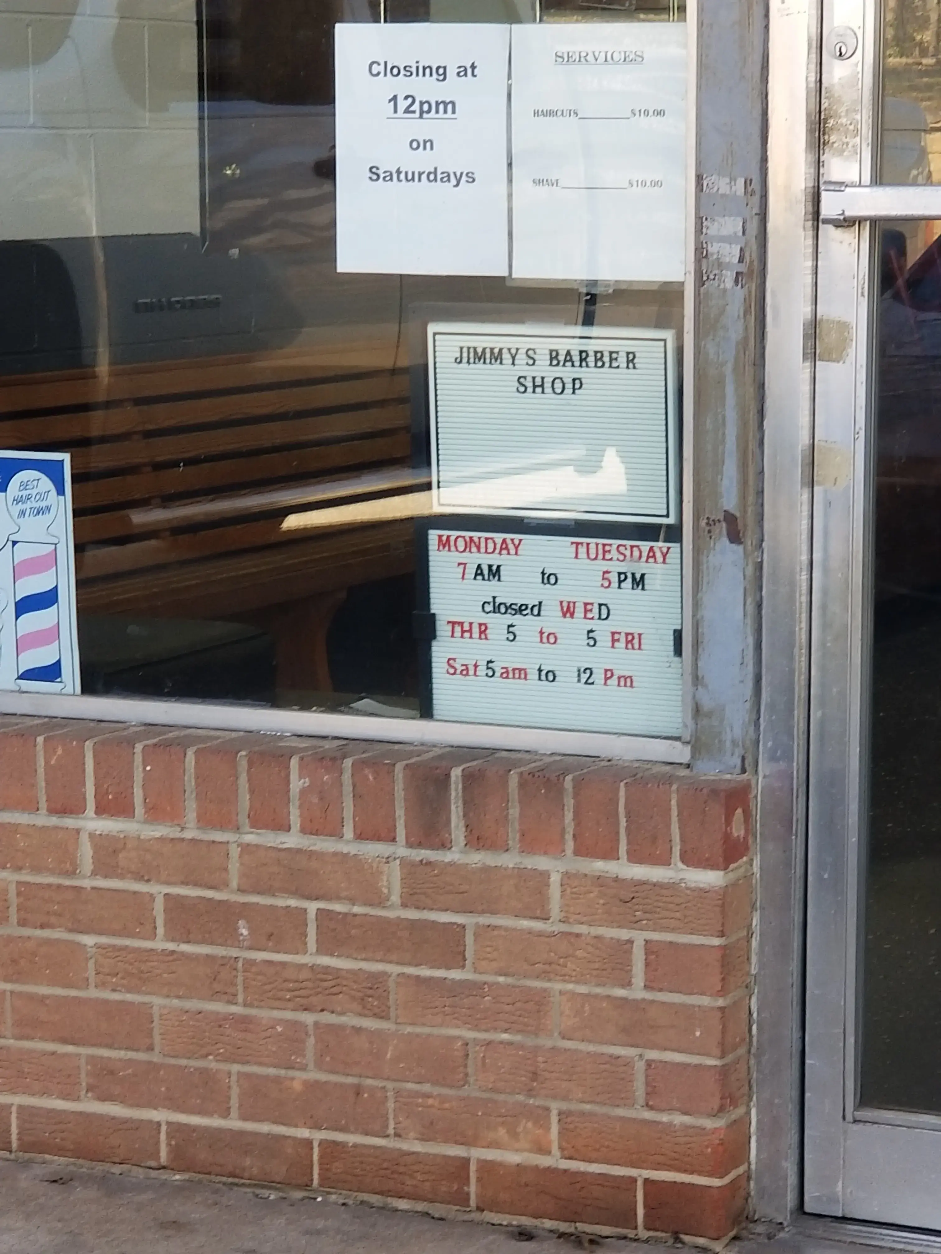 Norwood Center Laundry thumbnail 9