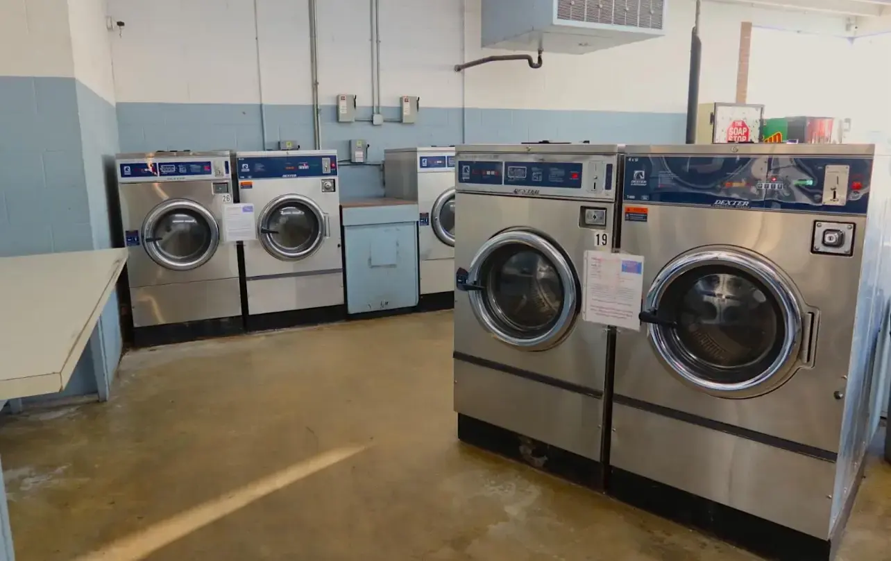 Norwood Center Laundry thumbnail 16
