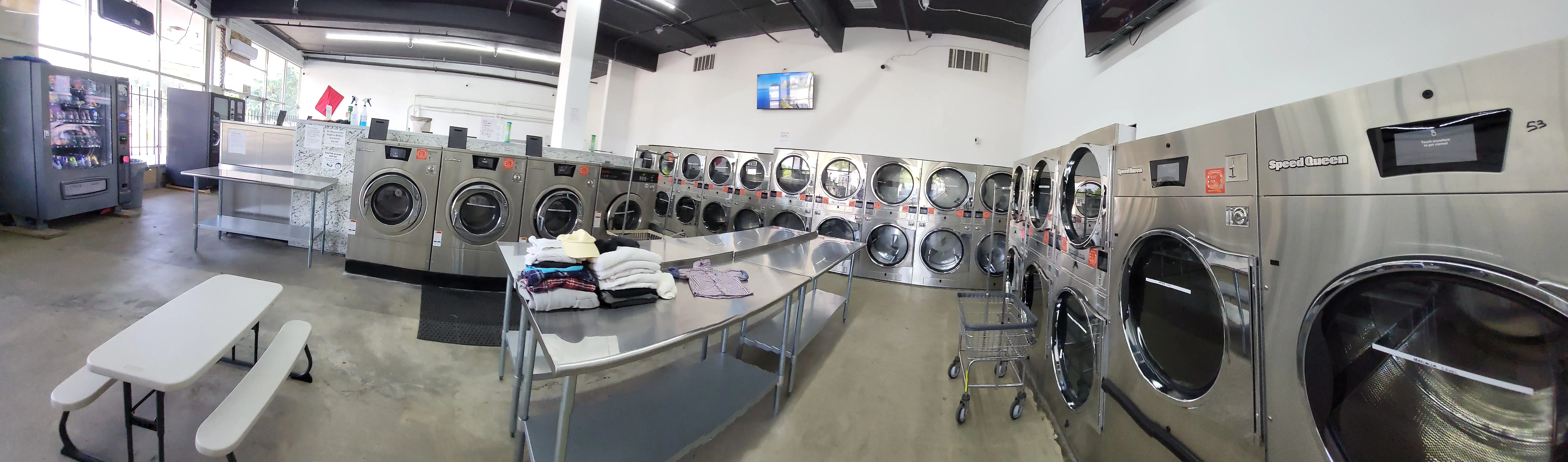 Norwood Laundromat thumbnail 17