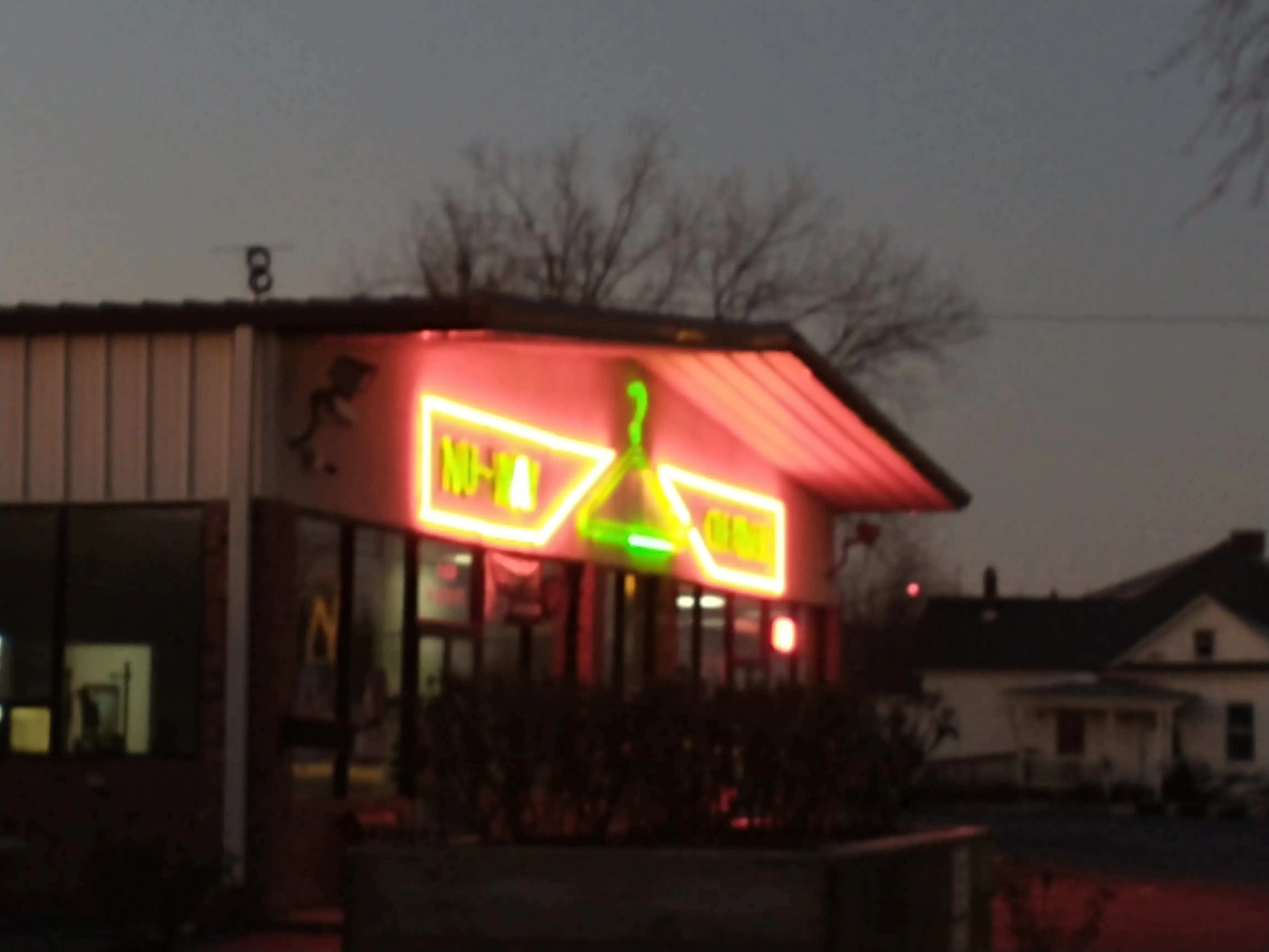 Nu-Way Cleaners & Formalwear - Image 9