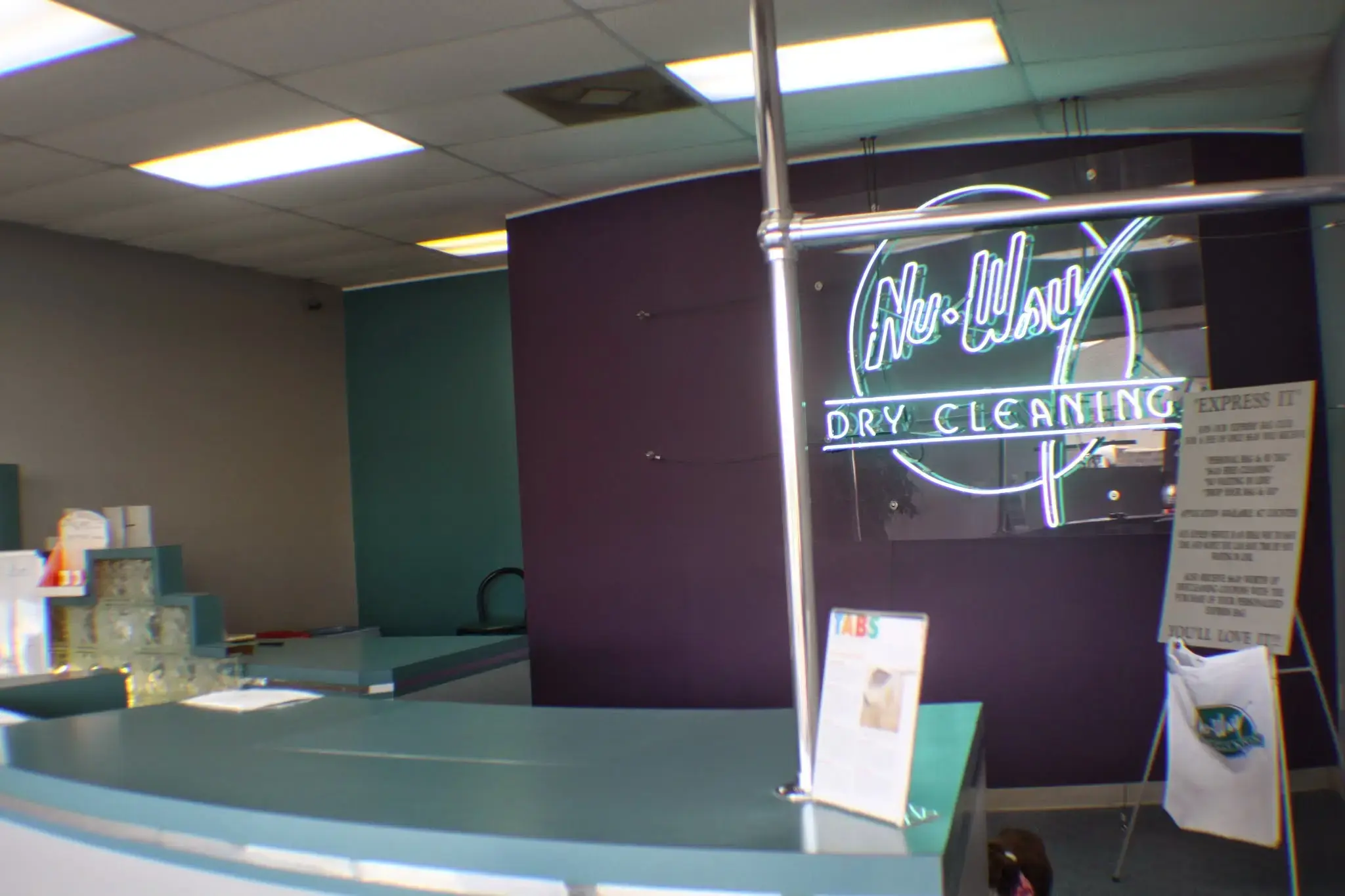 Nu-Way Dry Cleaning - Image 5