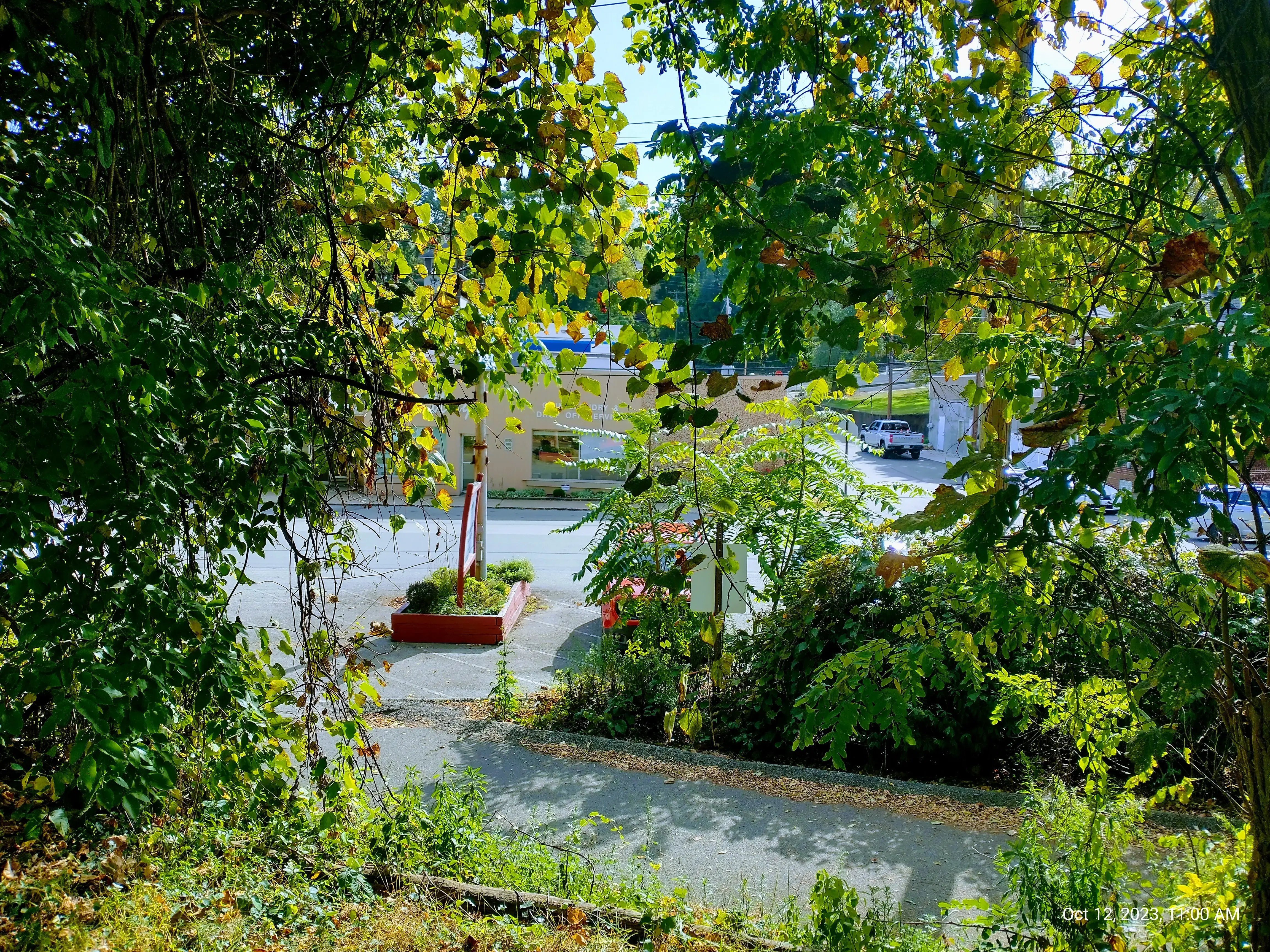 Nu Way Laundromat - Image 19