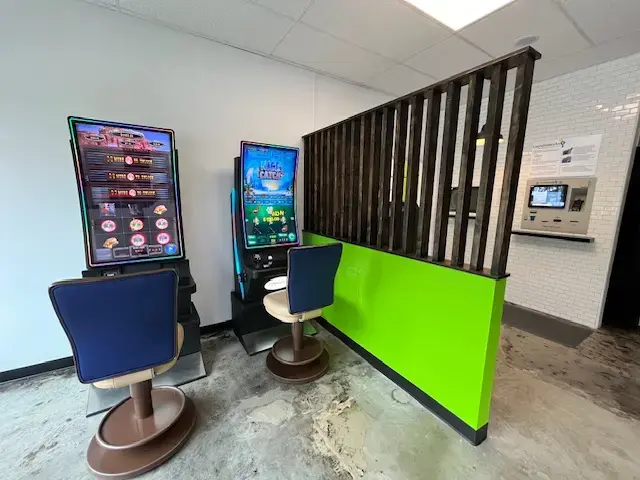 Nu Way Laundromat thumbnail 4