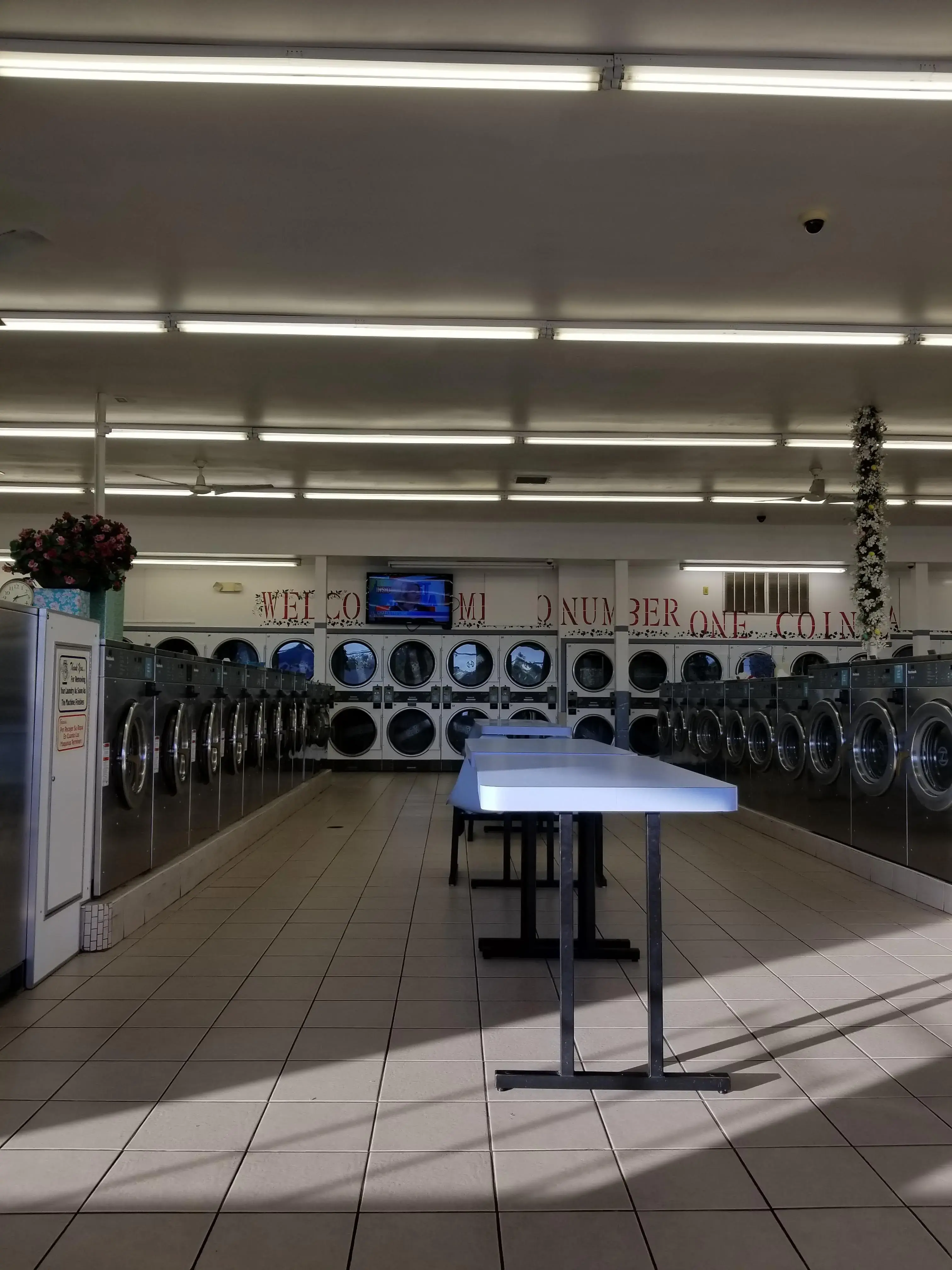 Number One Laundromat thumbnail 5