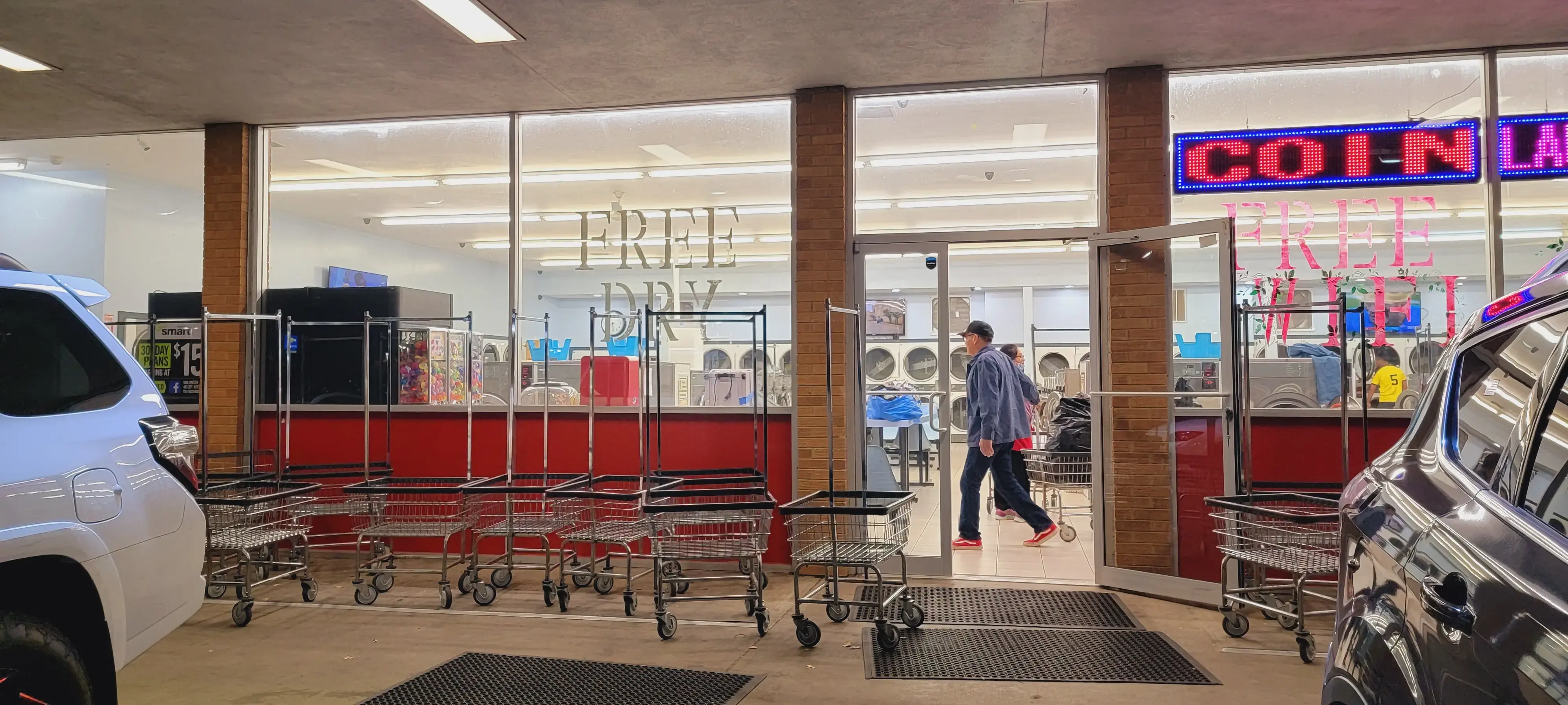 Number One Laundromat thumbnail 16