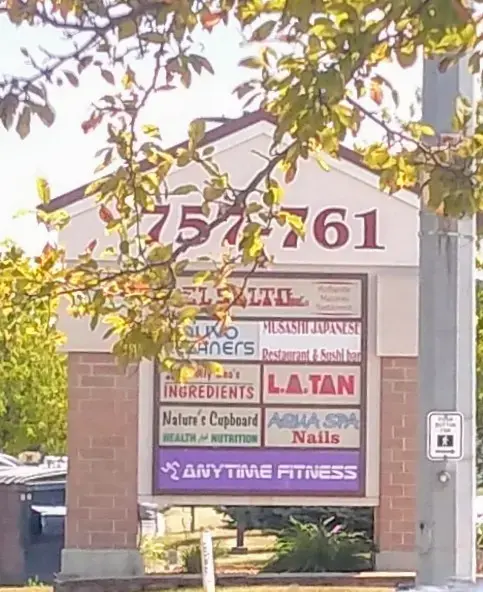 NUVO Dry Cleaners thumbnail 17