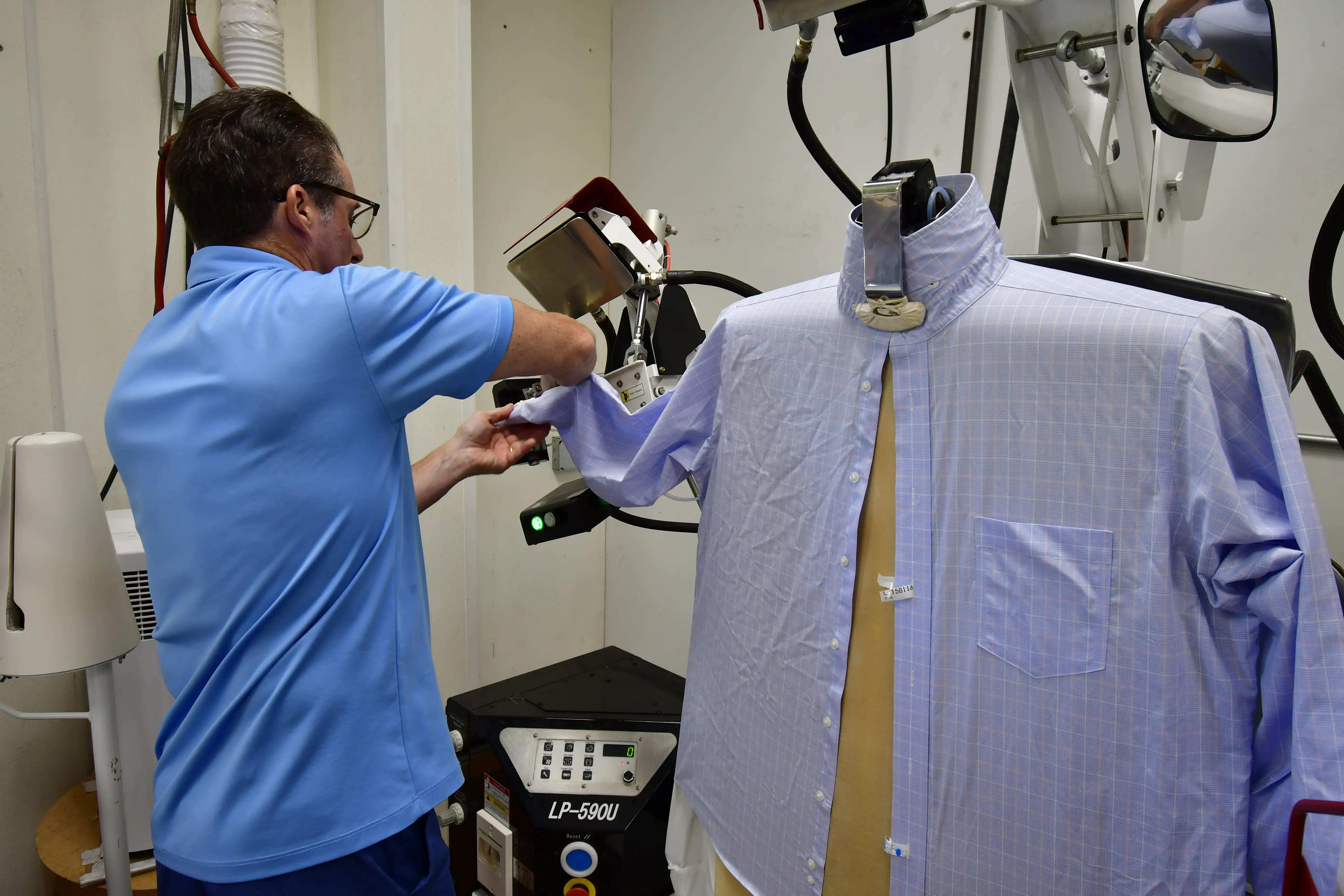 NUVO Dry Cleaners thumbnail 16