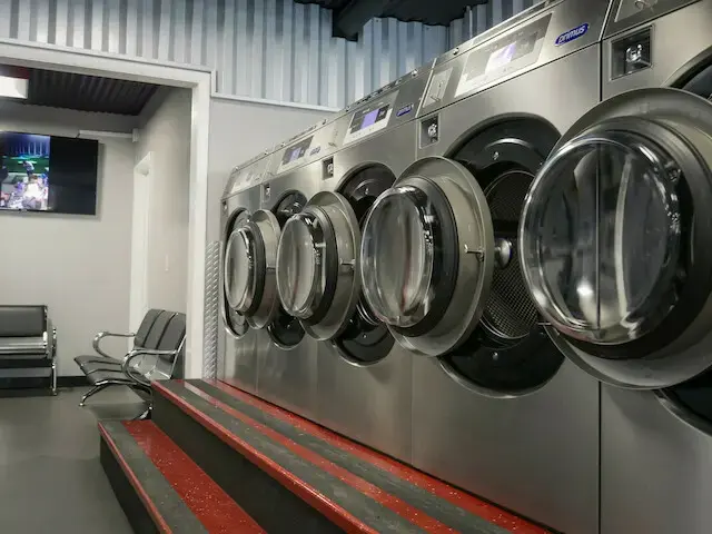 O-Town Coin Laundry - 24th Street thumbnail 4