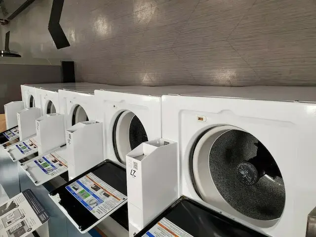 O-Town Laundry Hut - Image 16