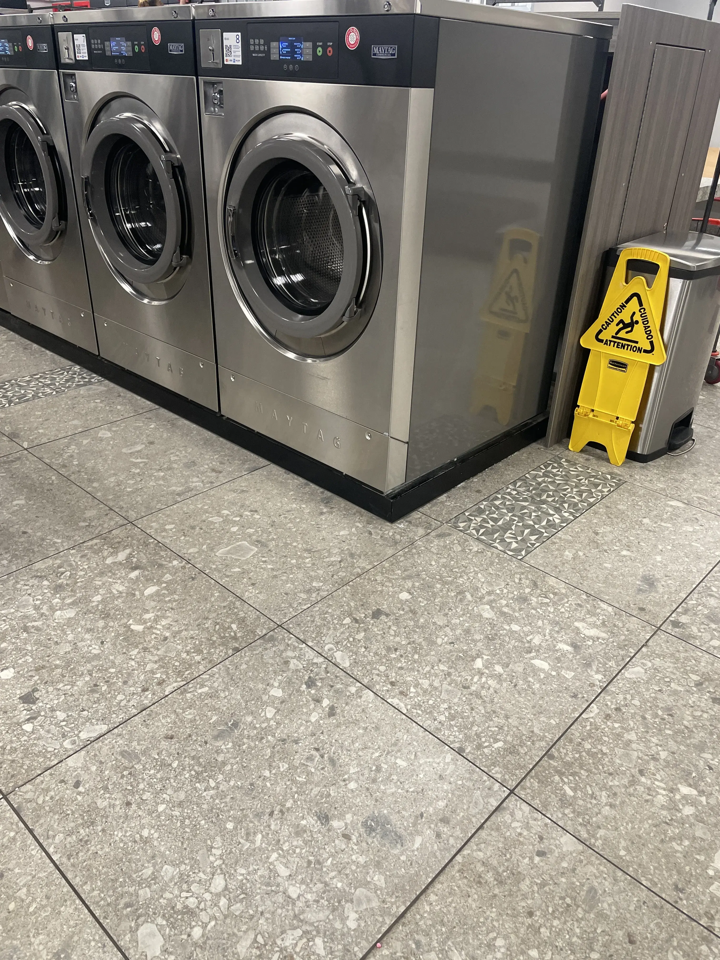 O-Town Laundry Hut - Image 2