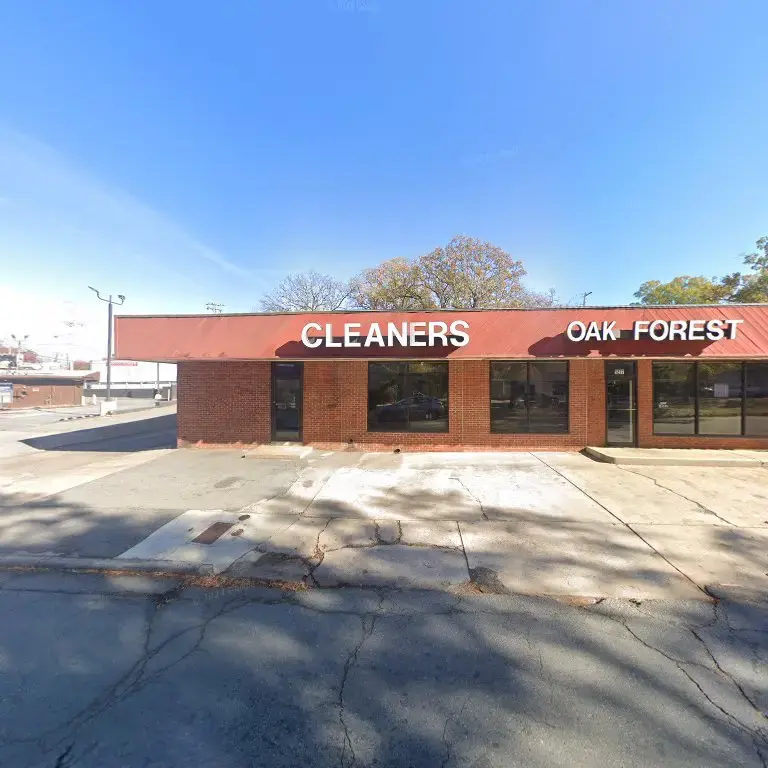 Oak Forest Cleaners & Laundry - Image 1