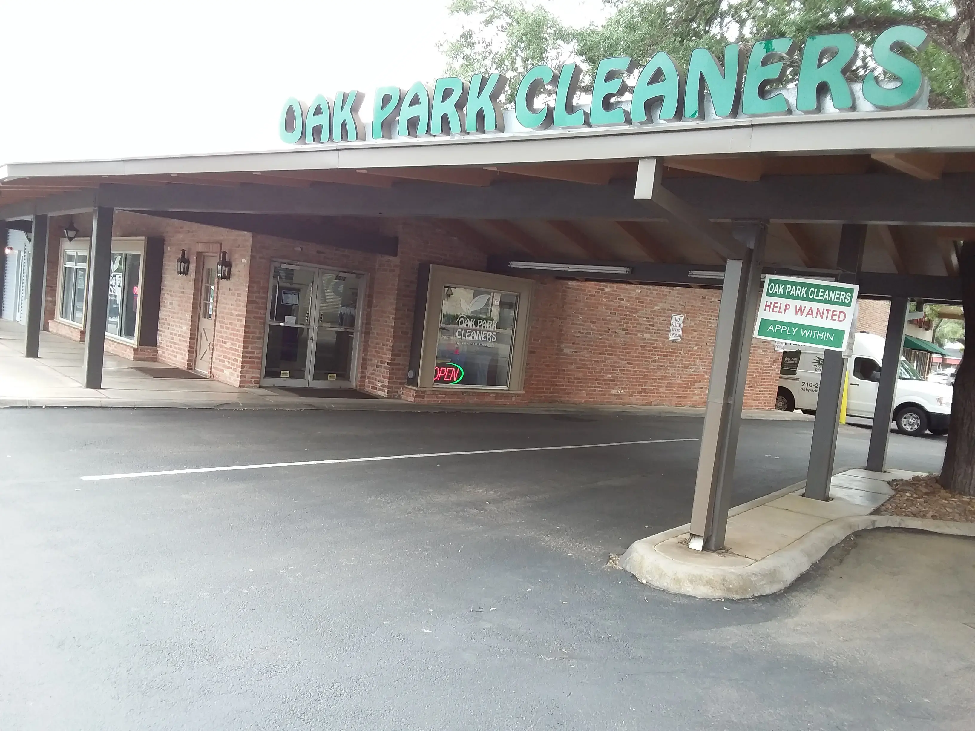 Oak Park Cleaners thumbnail 15