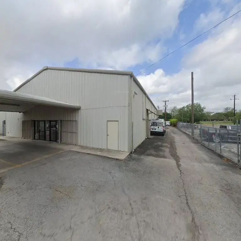 Oak Park Cleaners - Image 6