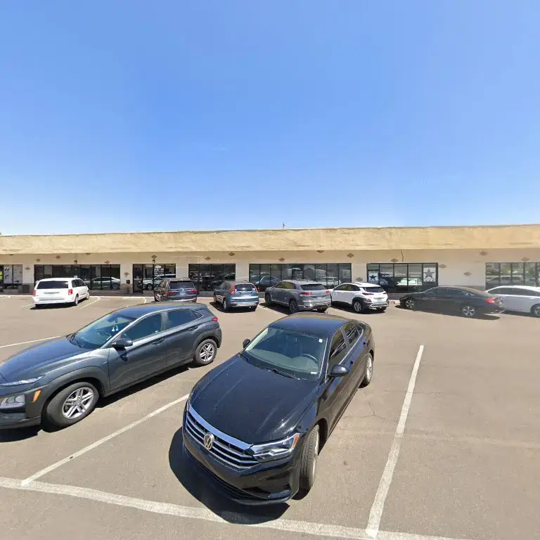 Oak Street Laundry - Image 3