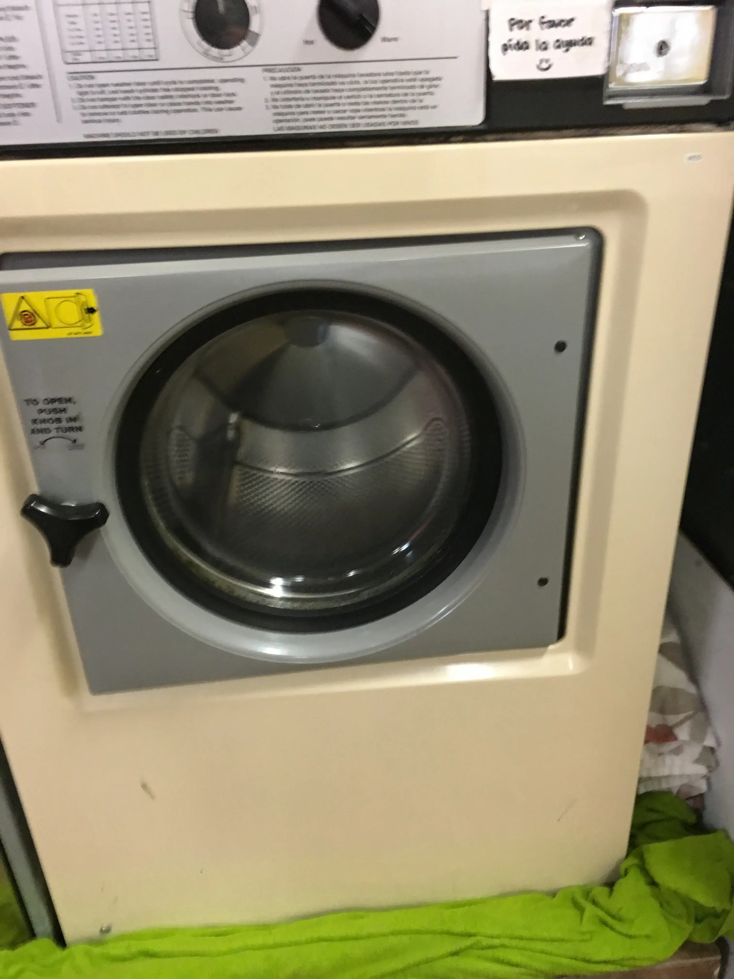 Oak Tree Village Laundry - Image 8