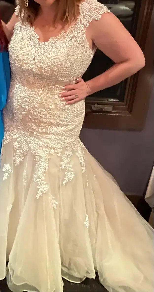 Oakhurst Cleaners & Laundry - Image 4