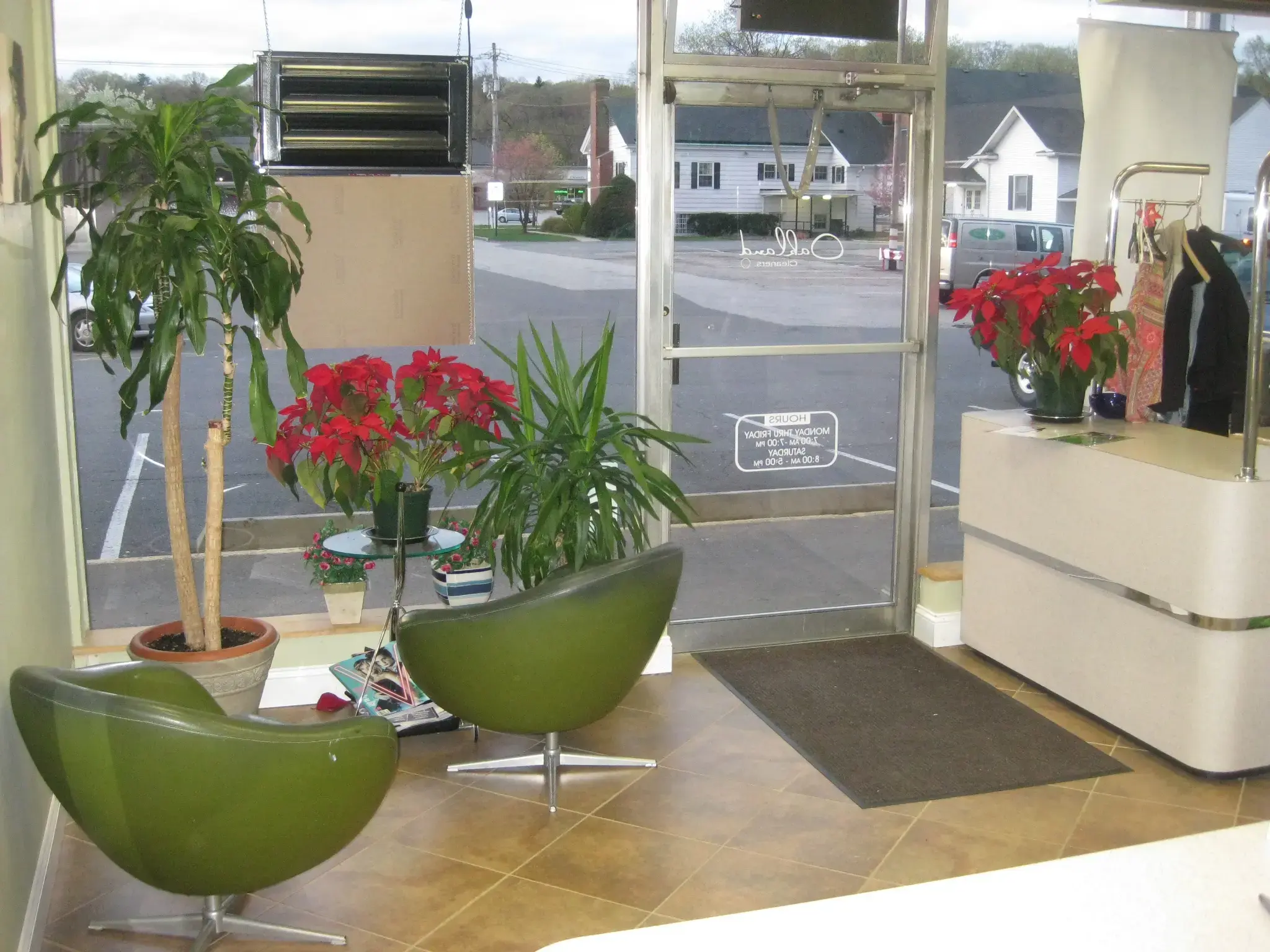 Oakland Cleaners thumbnail 8